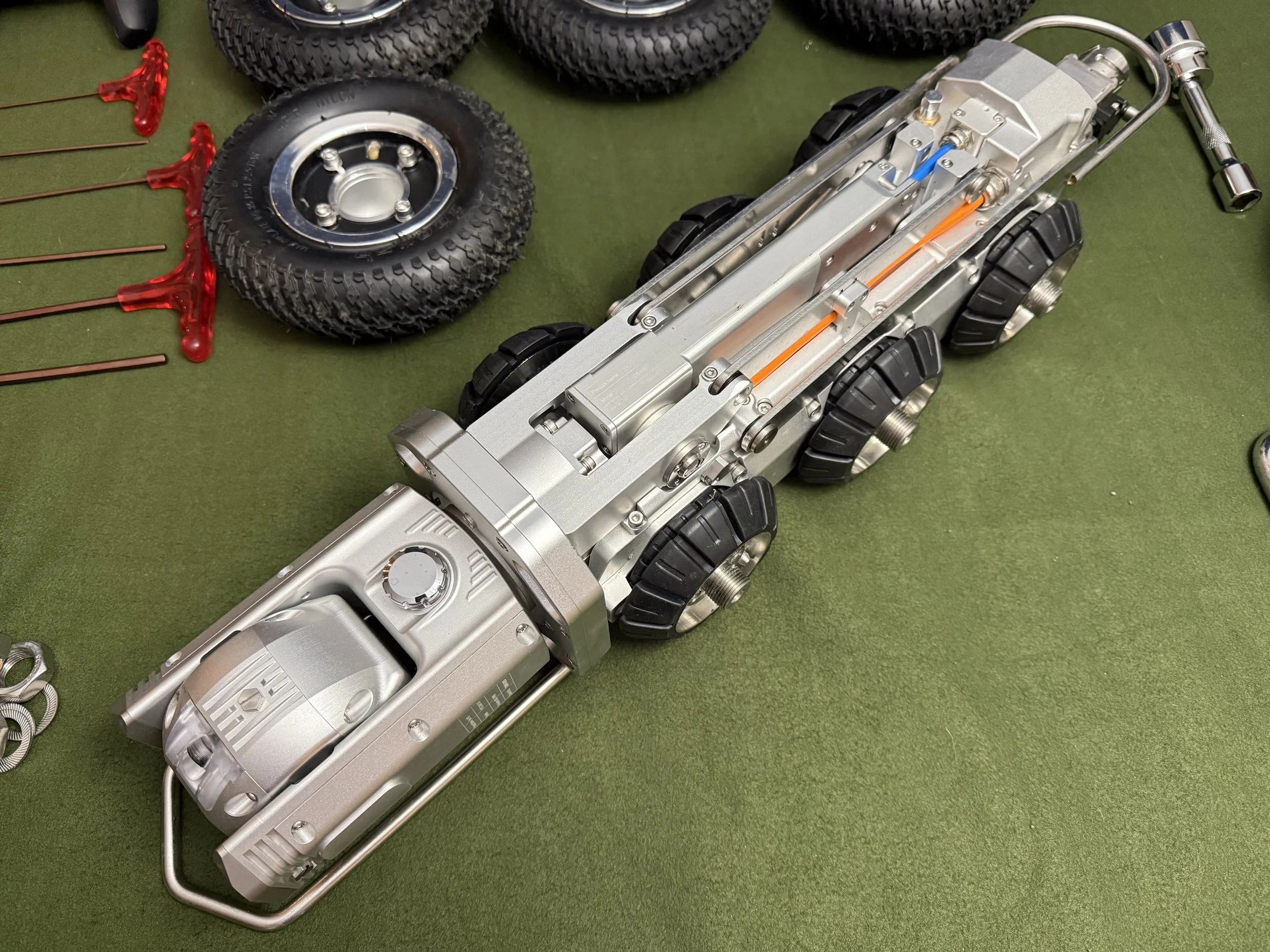 Iris HD Mainline Pipe Crawler