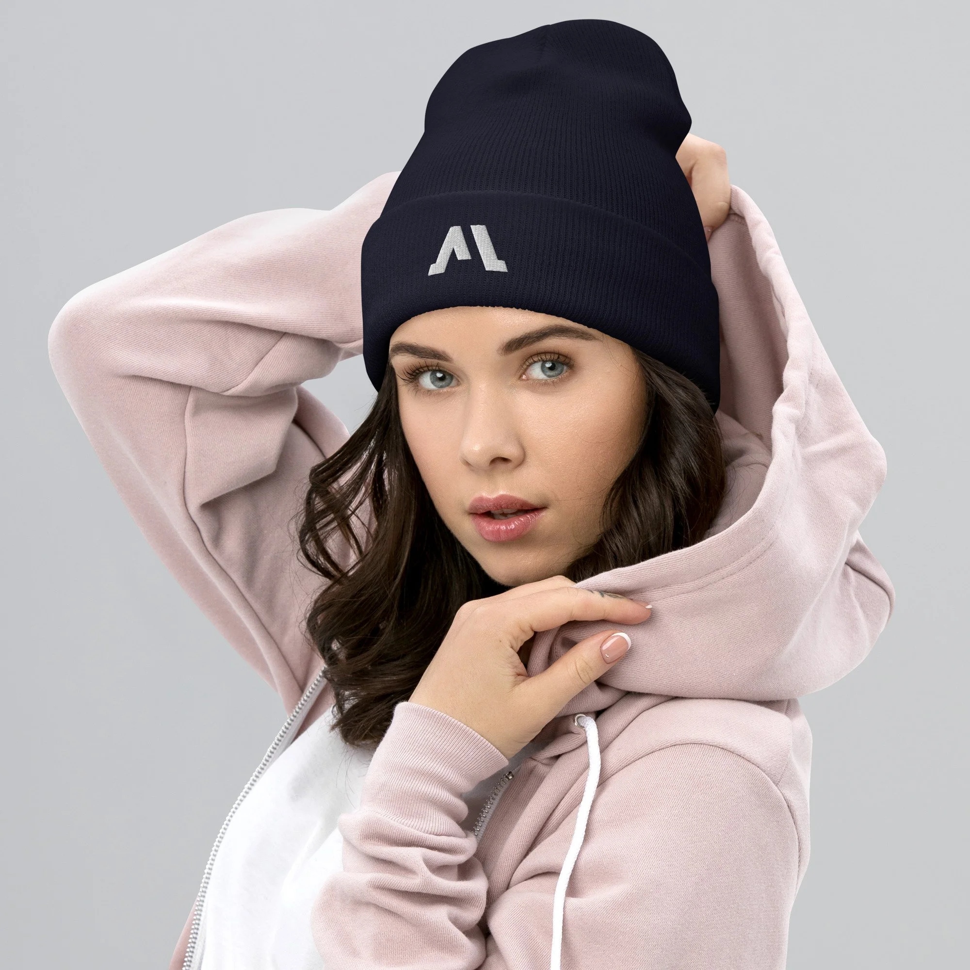 Gorro "Cuffed Beanie" | Ajustável e Confortável | Turbo Acrílico | MT GAMING MERCH