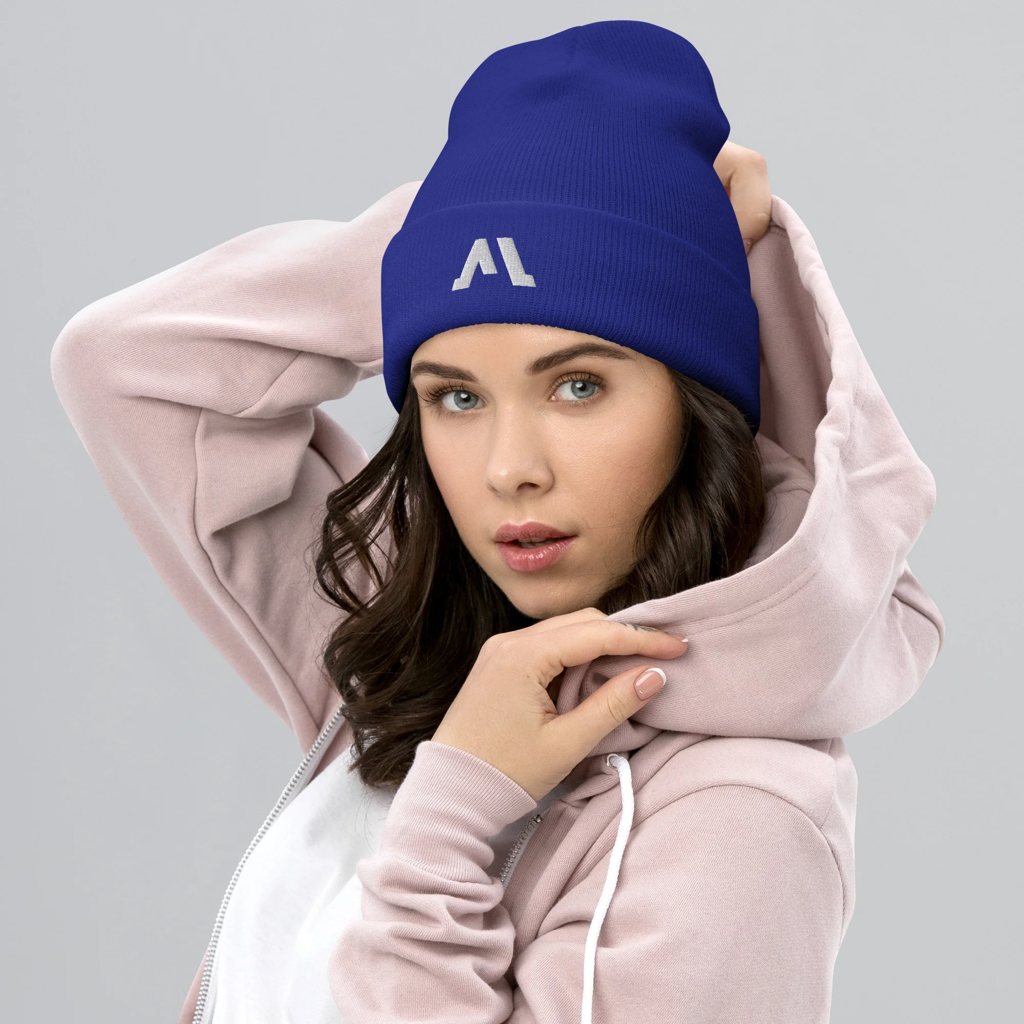 Gorro "Cuffed Beanie" | Ajustável e Confortável | Turbo Acrílico | MT GAMING MERCH