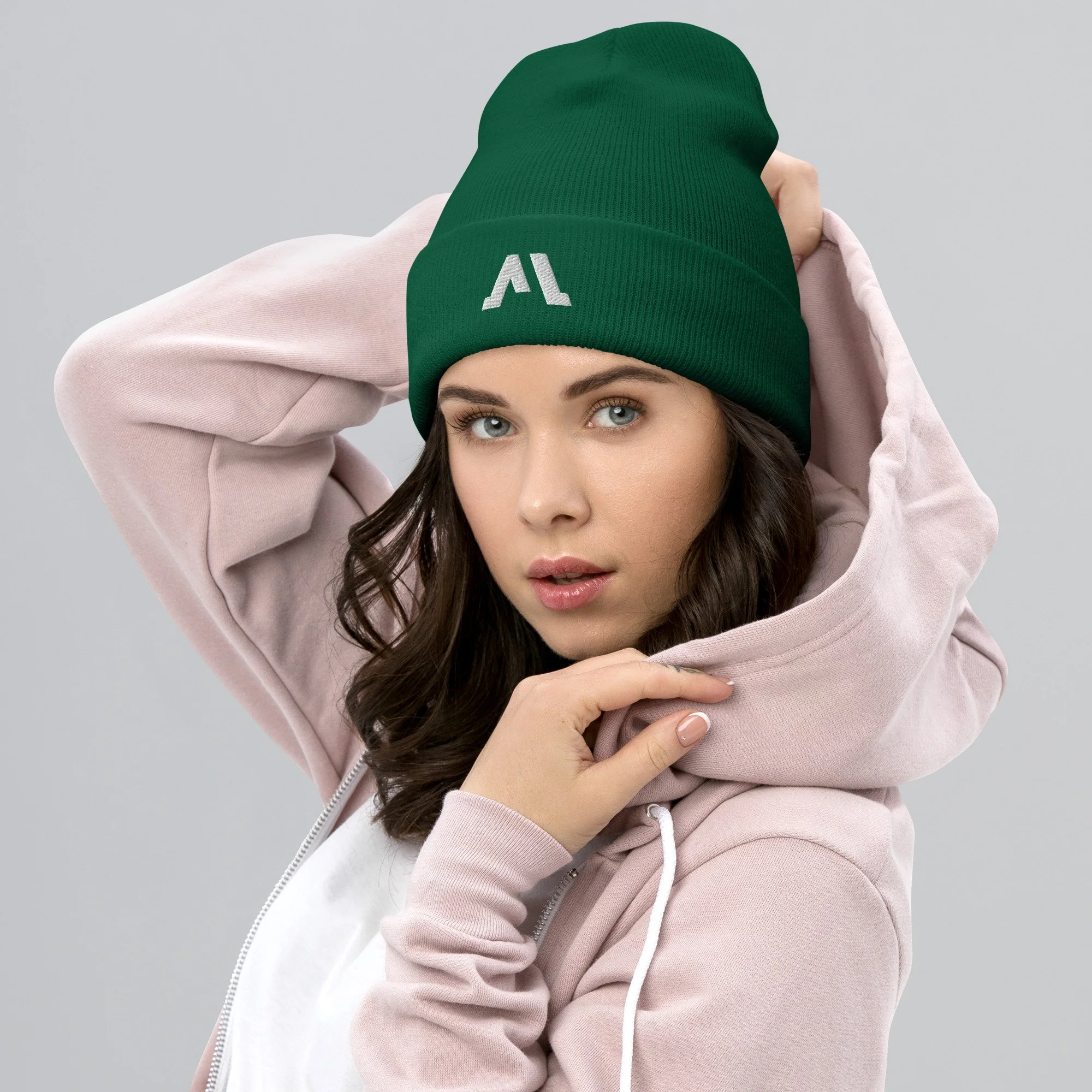 Gorro "Cuffed Beanie" | Ajustável e Confortável | Turbo Acrílico | MT GAMING MERCH