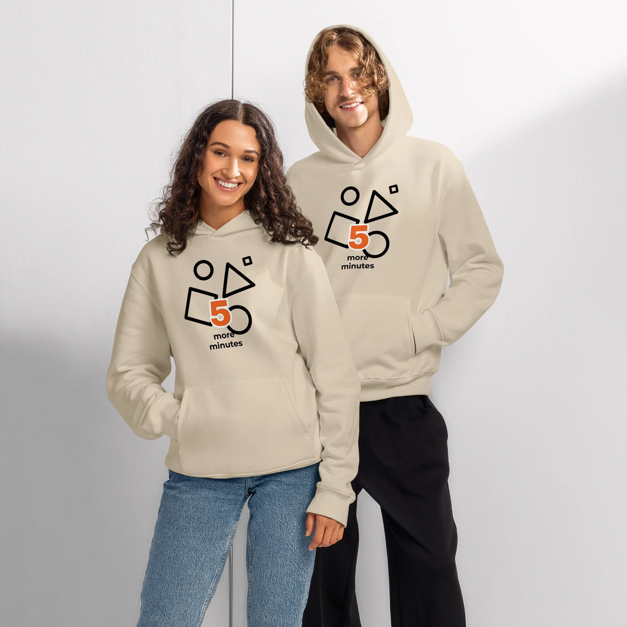 Hoodie Gamer Oversized Heavyweight "5 more minutes" | Conforto Máximo