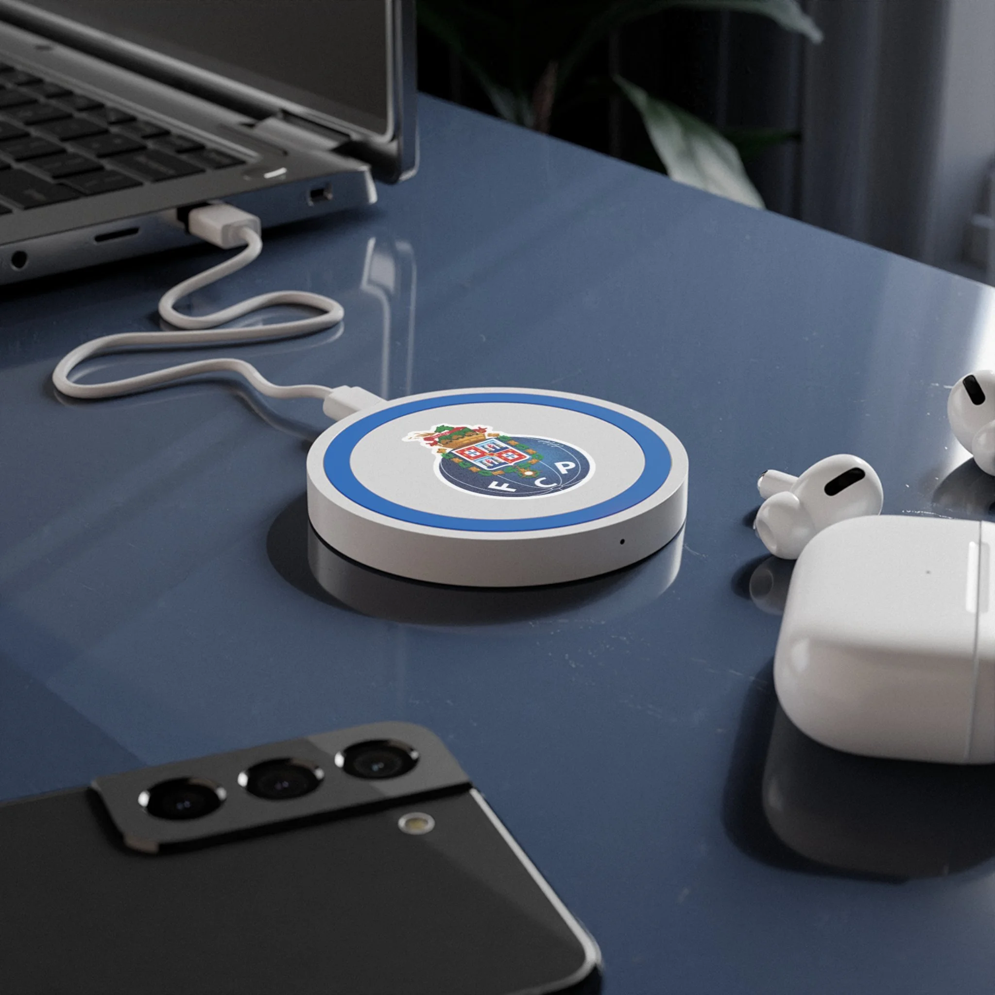 Base de Carregamento Sem Fios FC Porto – Carregador Rápido Qi com Brasão do Clube