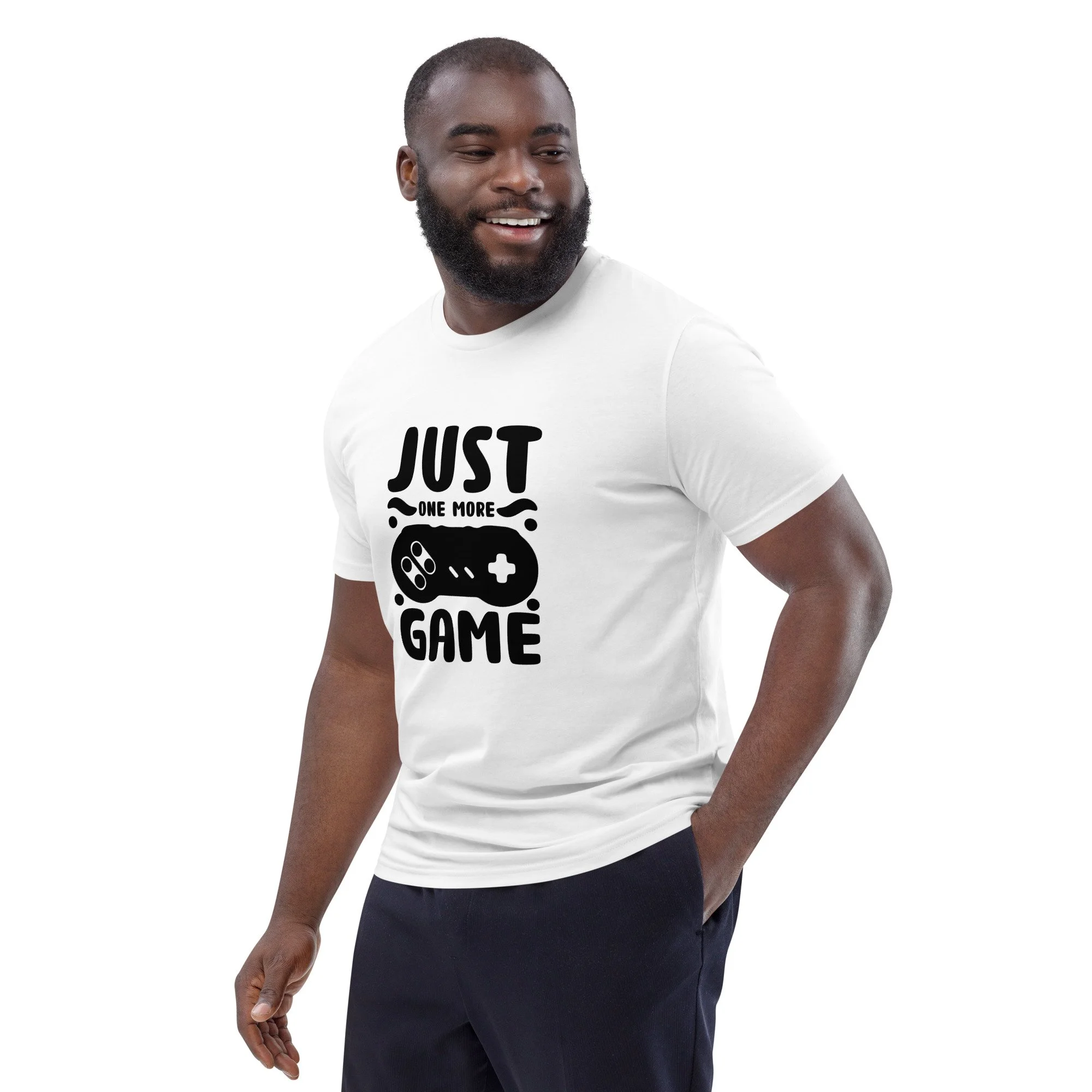 T-shirt Unissexo "JUST ONE MORE GAME" MT Gaming – Algodão Orgânico, Conforto e Estilo