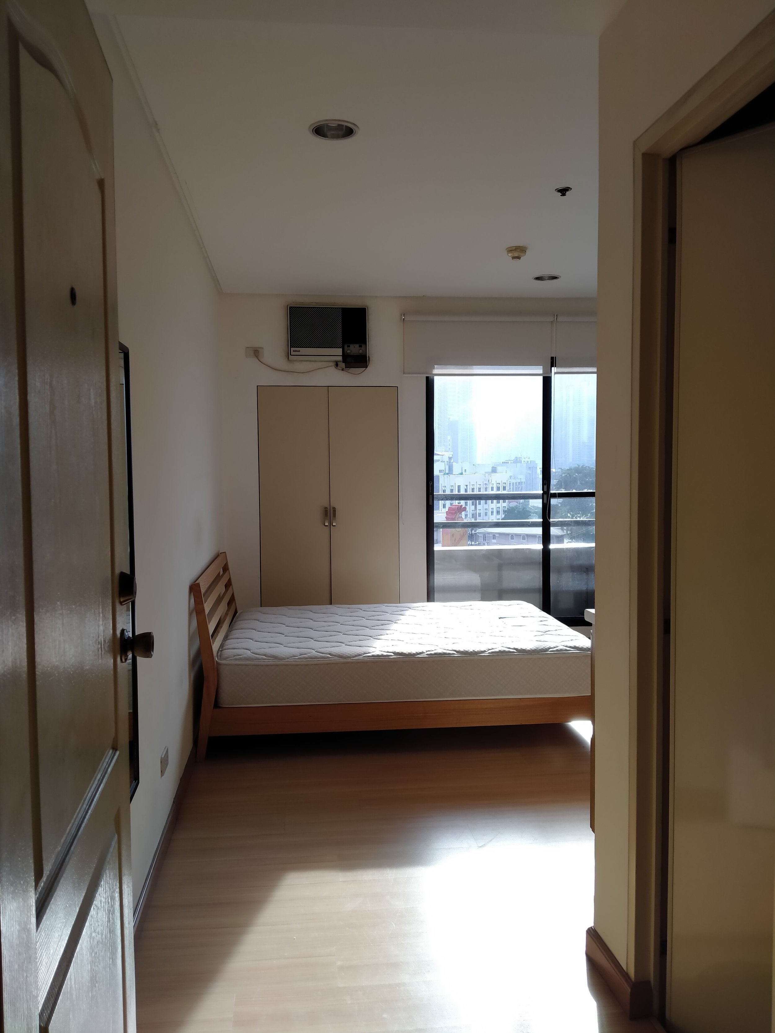 studio 24 sq.m. furnished, Belair Soho Suites  