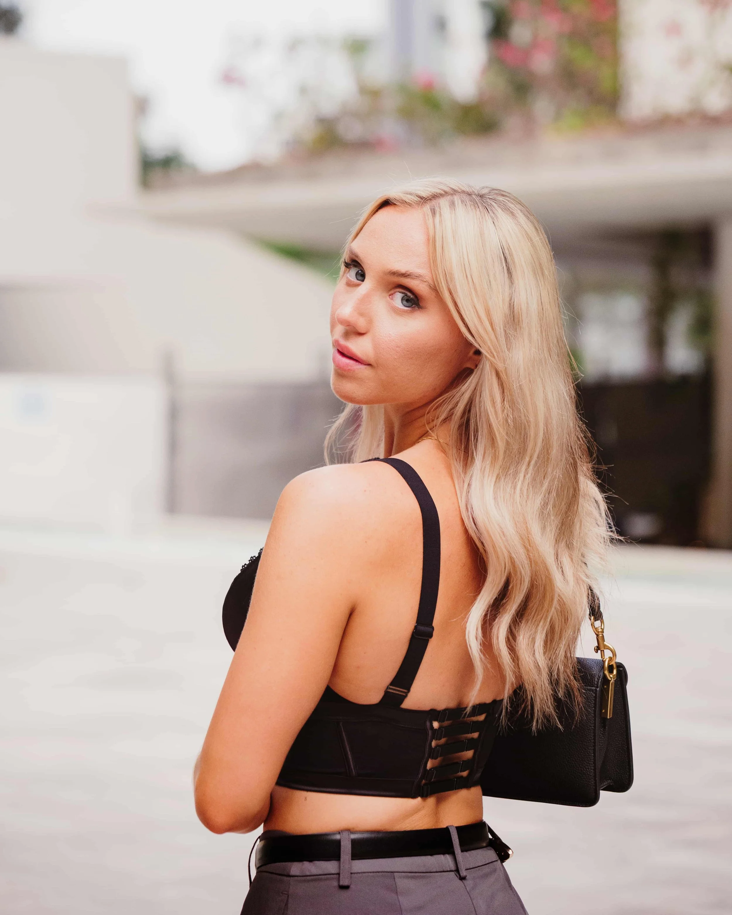 model looking behind