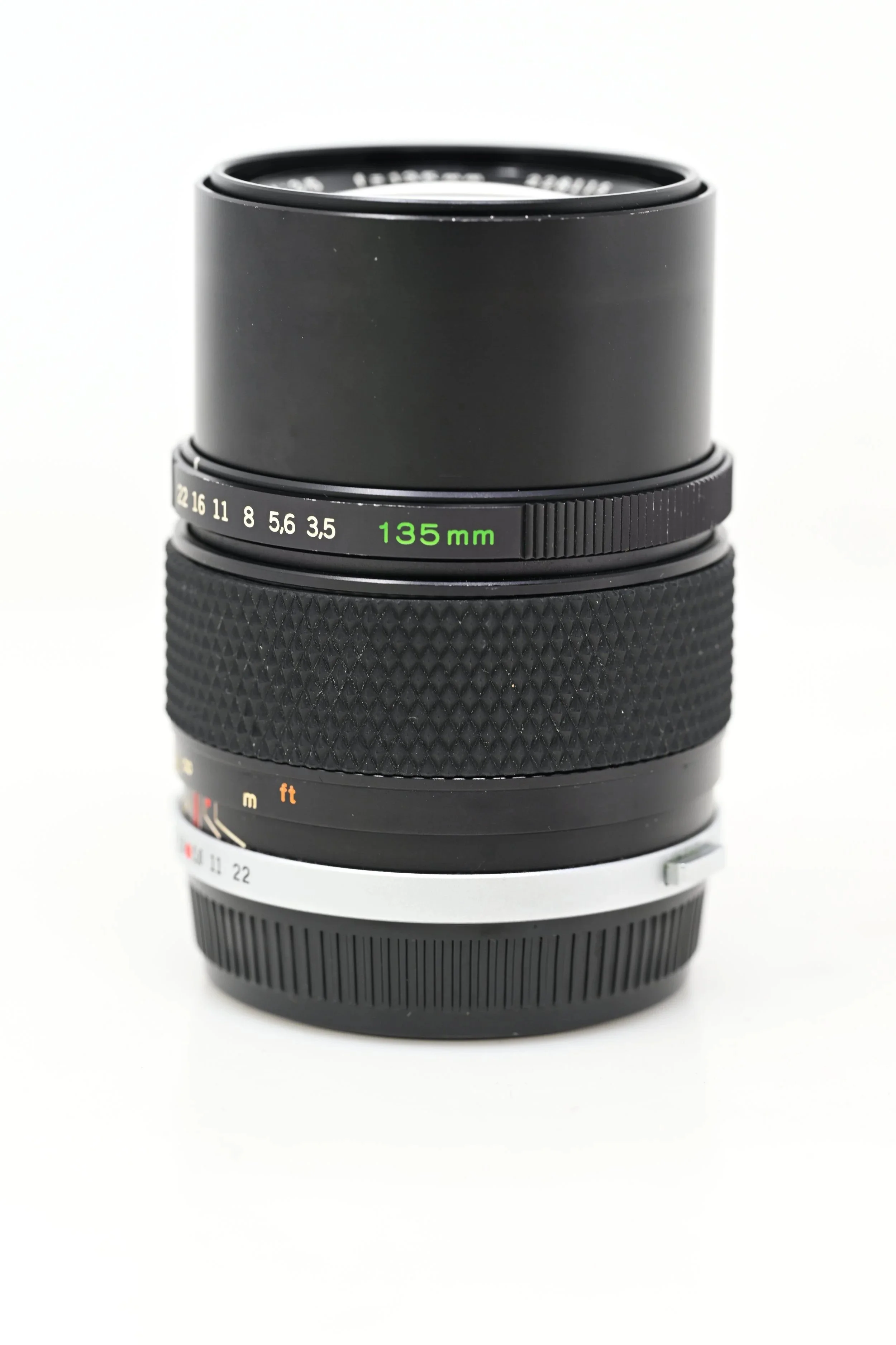 Olympus OM-System E.zuiko Auto-T 135mm f/3.5