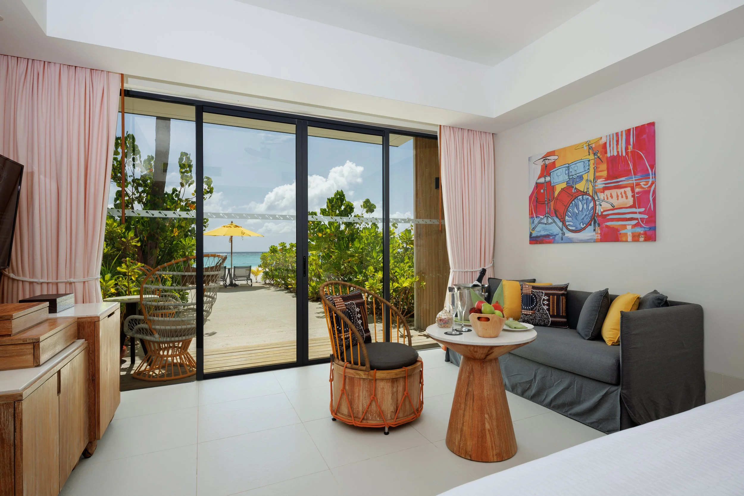 Hard Rock Hotel Maldives_Silver_Beach_Studio.jpg