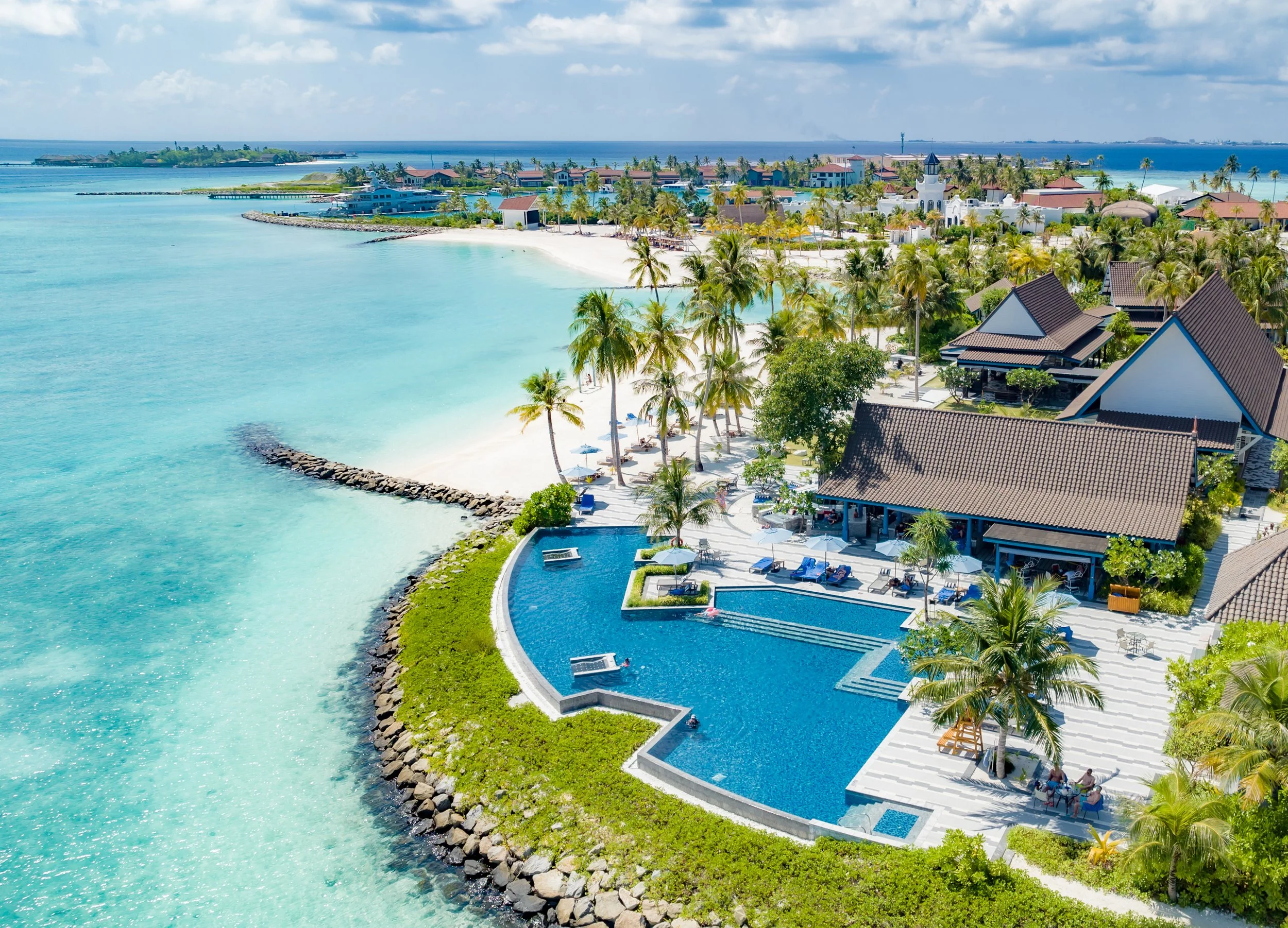 SAii Lagoon Maldives Curio Collection by Hilton_Main Pool.jpg