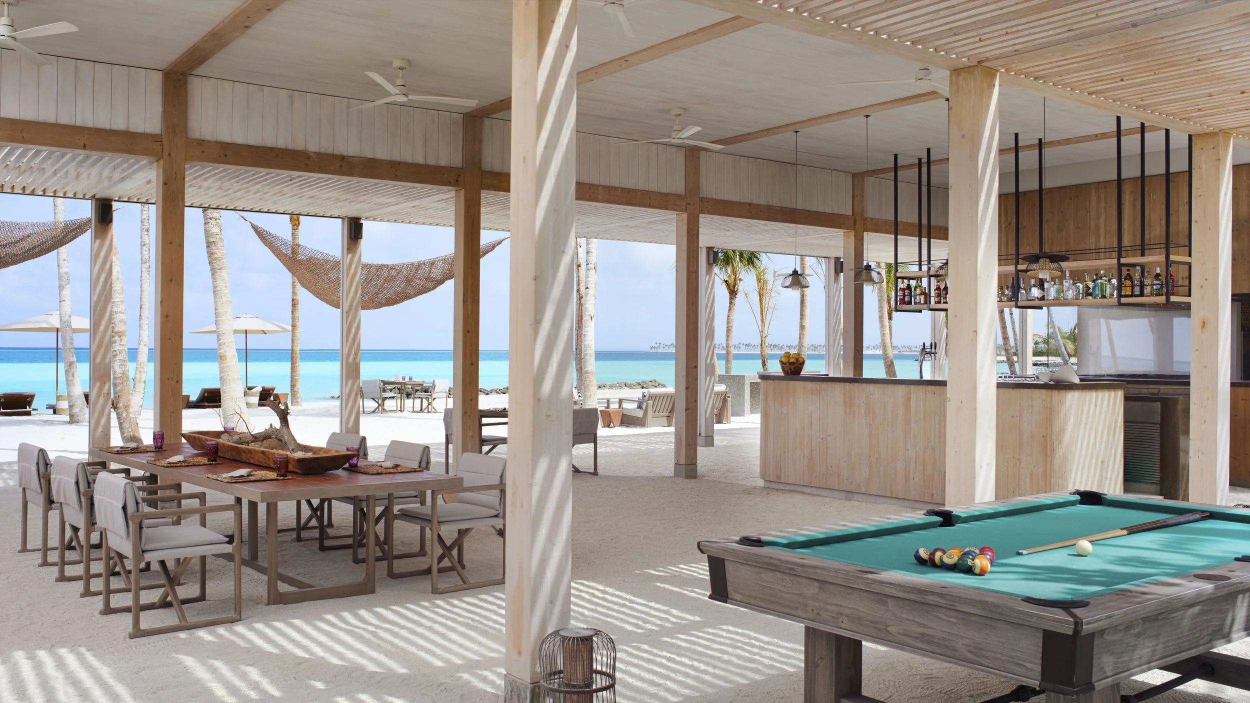 Beach Shack - The Ritz-Carlton Maldives, Fari Islands - interior.jpg