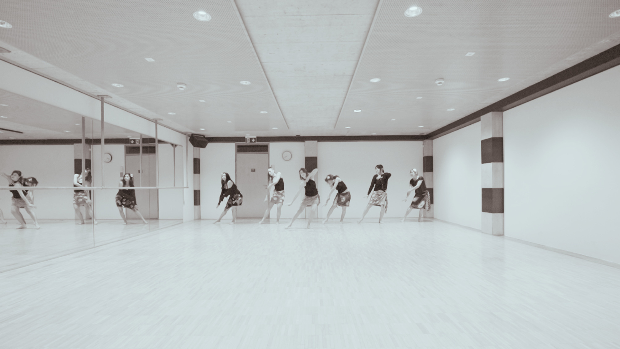 Website - workshops (YouTube-Banner) - 3.png