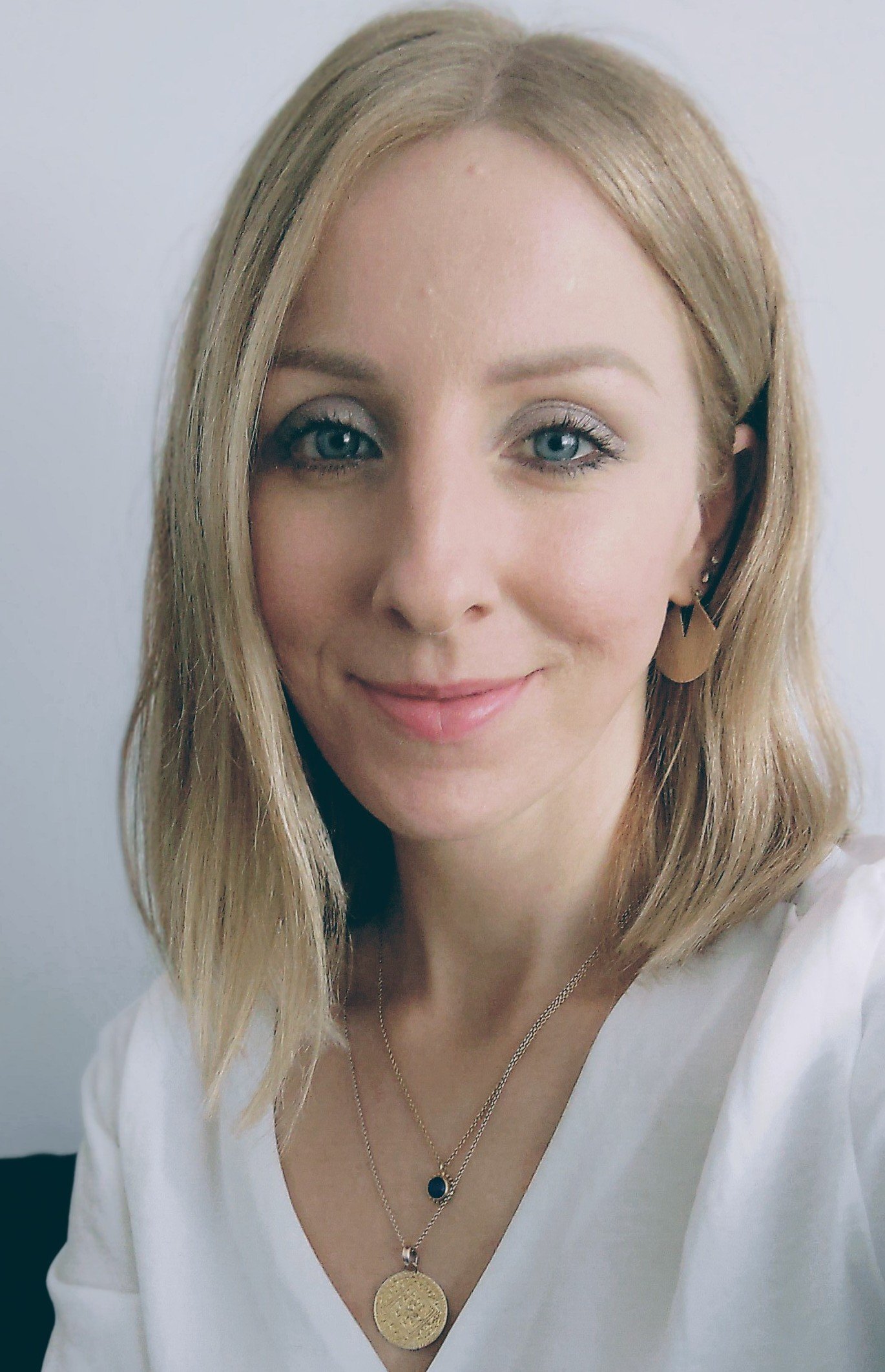 Dr Clare Drea