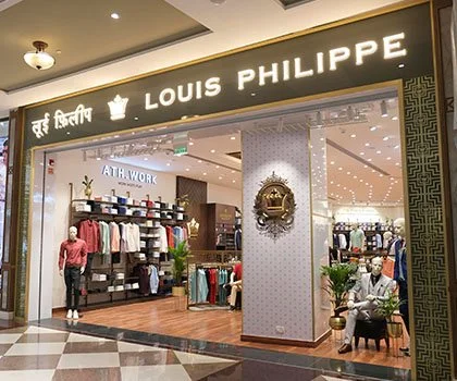 19ce233f-bb5f-4419-bd3d-e51867fb9cc2_louis philippe_0002_DSCF0172.jpg