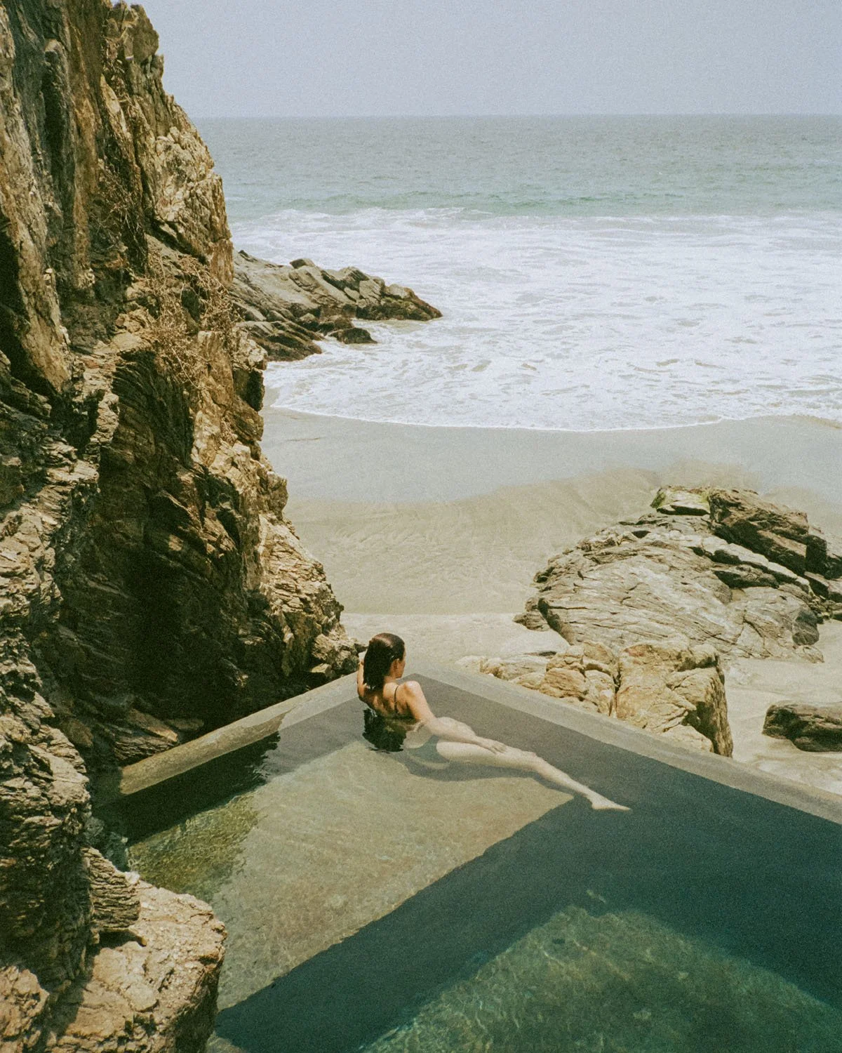 JSIEGEL_LA_VALISE_MAZUNTE_17.jpg