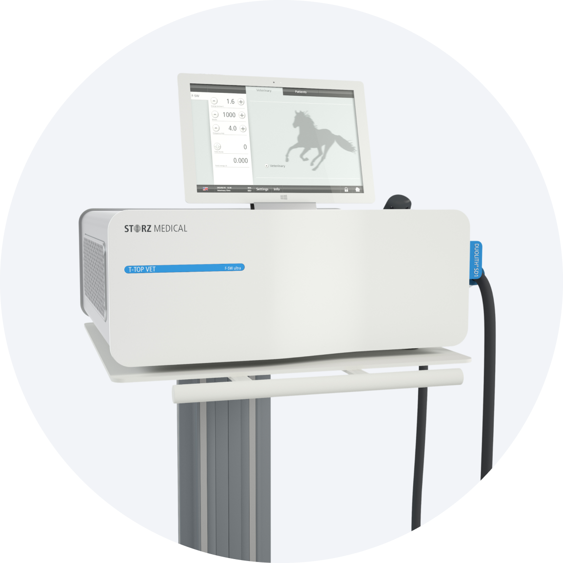 Medizinische Diagnosegeräte, ein Scanner mit einem Display, das einen menschlichen Körper in 3D zeigt, und ein Handgerät.