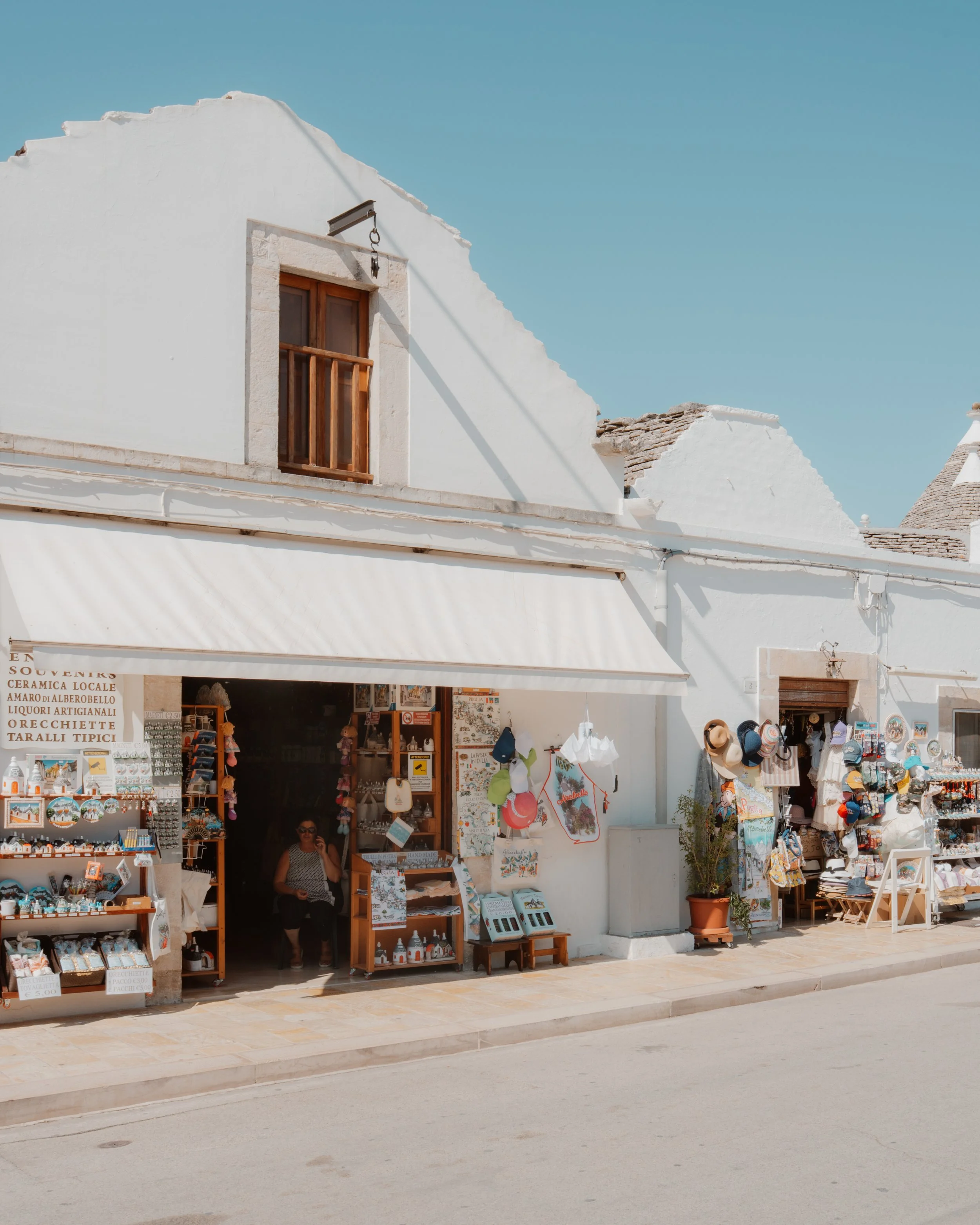 Alberobello street.jpg