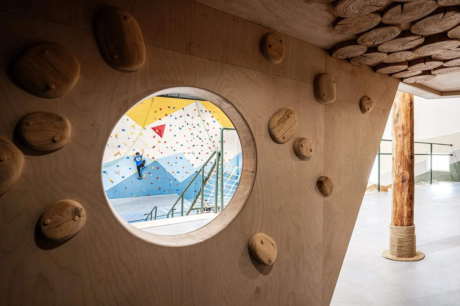 Redesign of Indoor climbing playground for kids with special needs