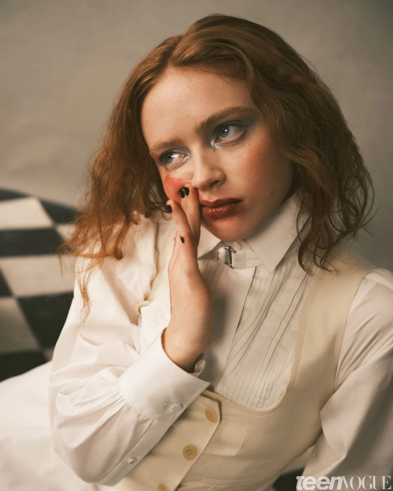 Sadie-Sink_WM_TeenVogue-March-April2025-3.jpg_1 2.jpeg