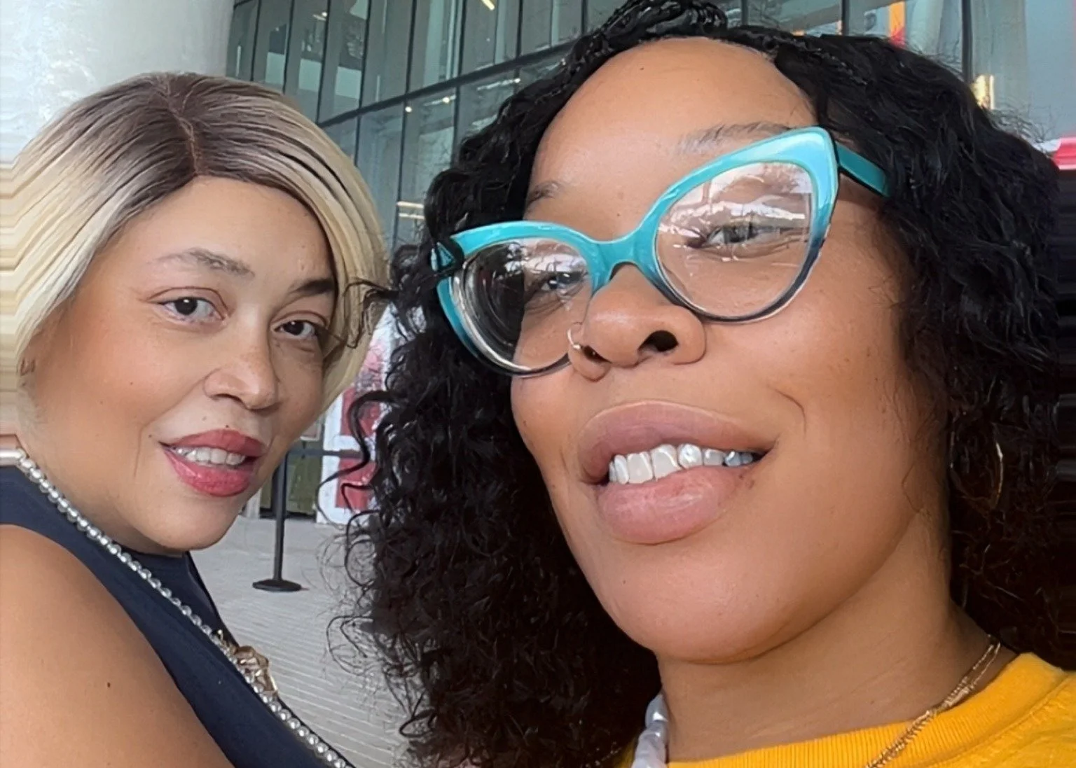 Mom and Daughter selfies aboard the Scarlet Lady.jpeg
