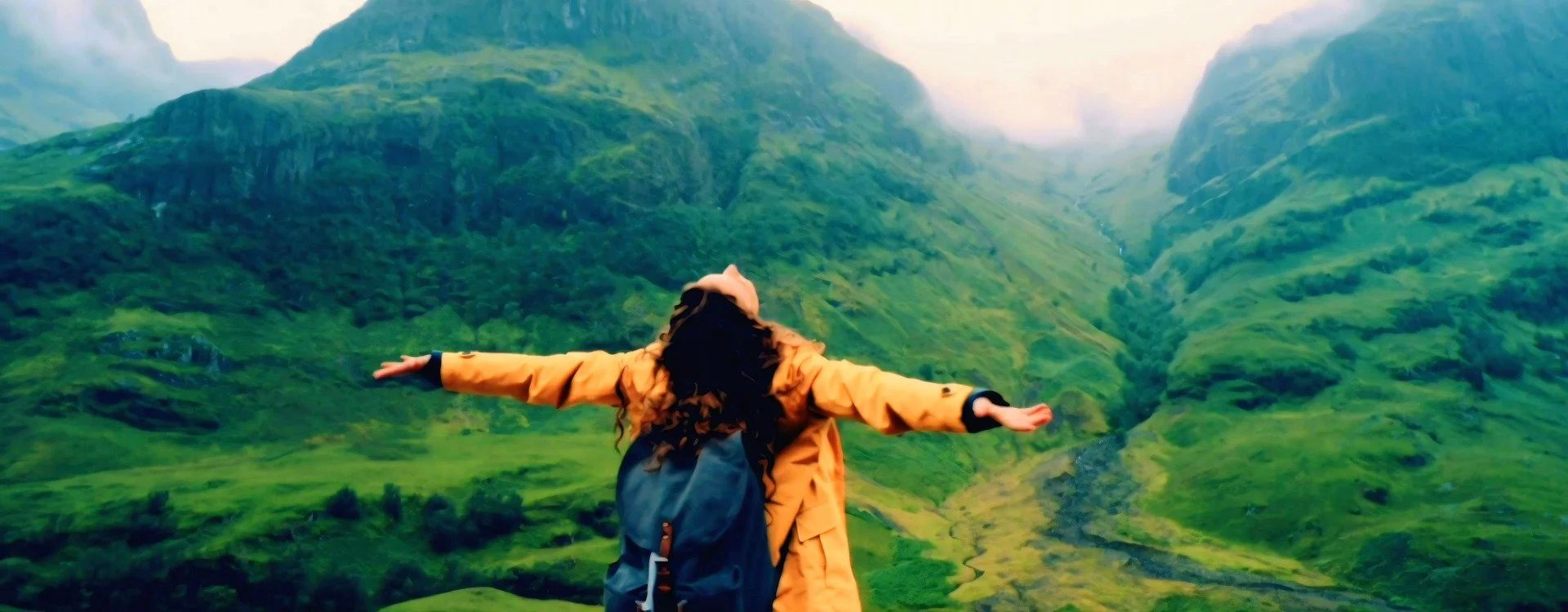 Extraor Travel Video Homepage Cover.jpeg