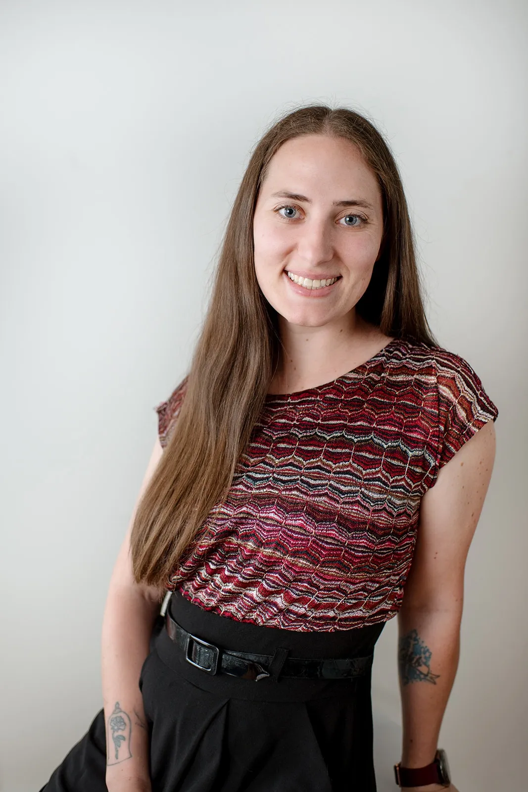 Lacy Anderson, certified birth doula, kangaroula, childbirth educator and CPST poses for professional photos