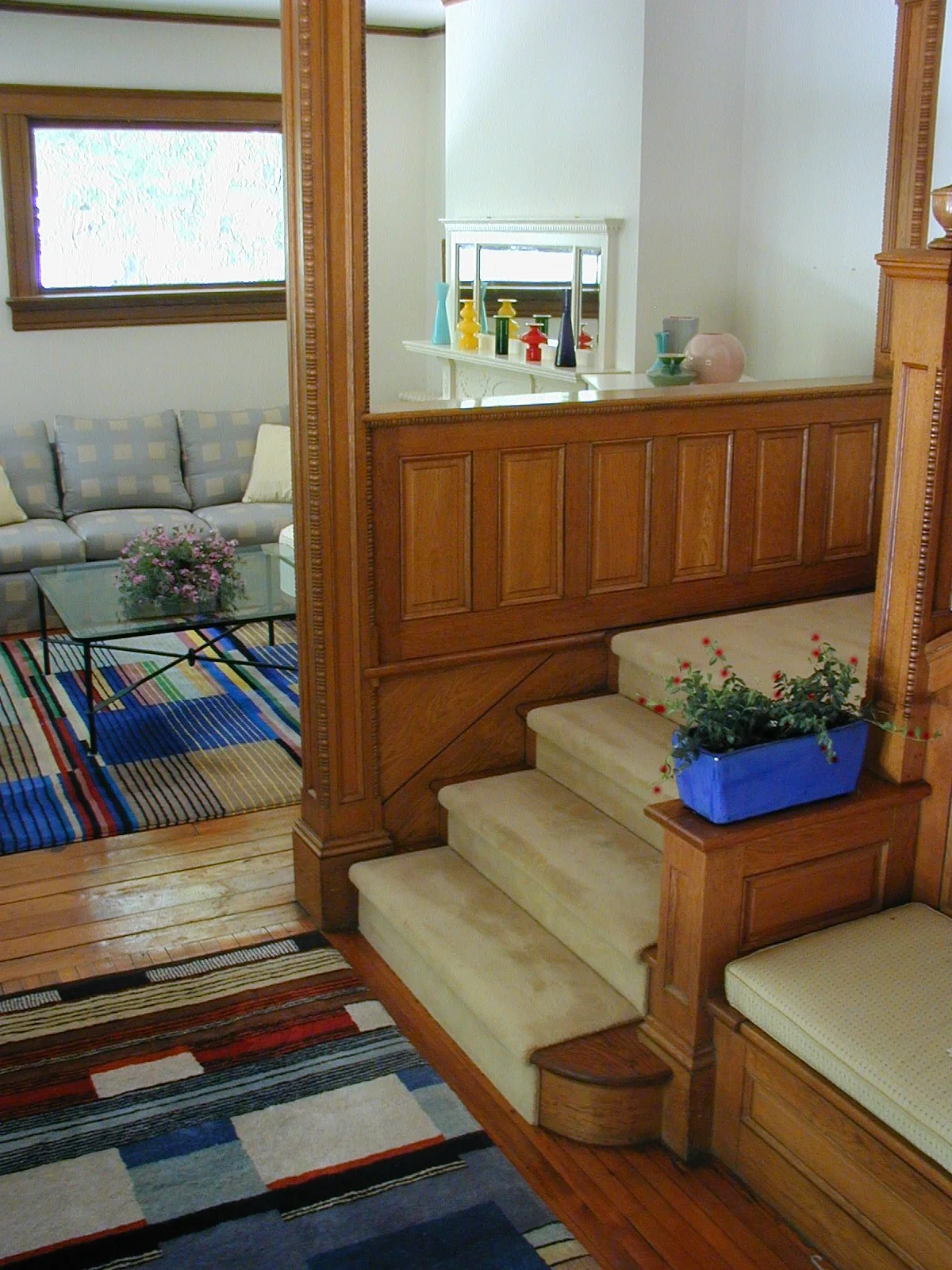 LADIES ENTRY 01a.jpg