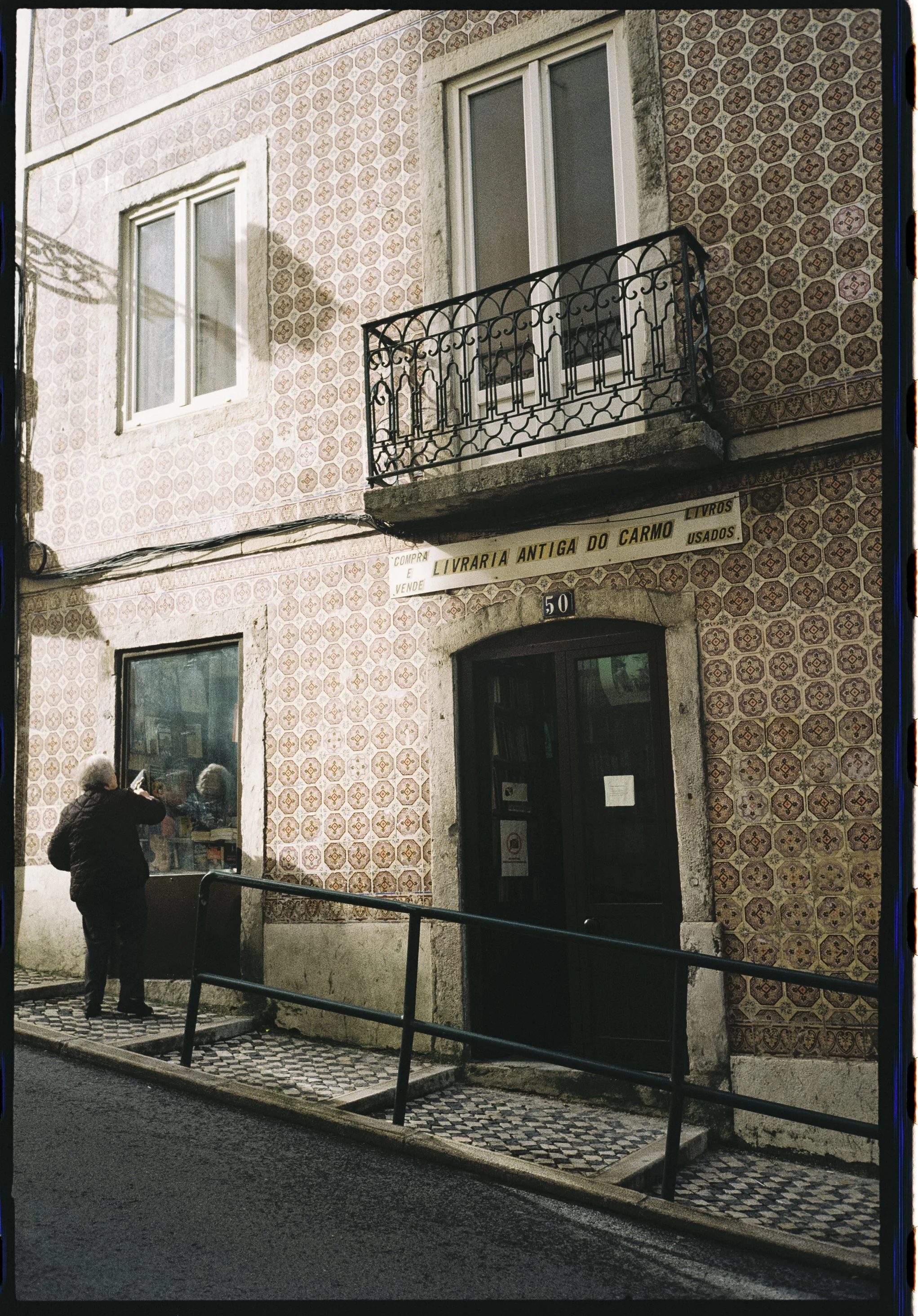 2498-22.jpg