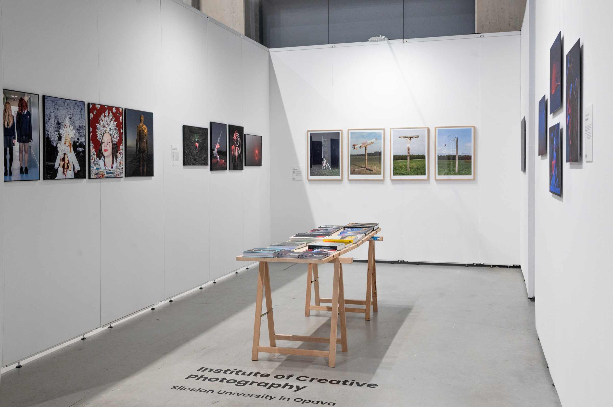 Art Market Budapest_2025_01.jpg