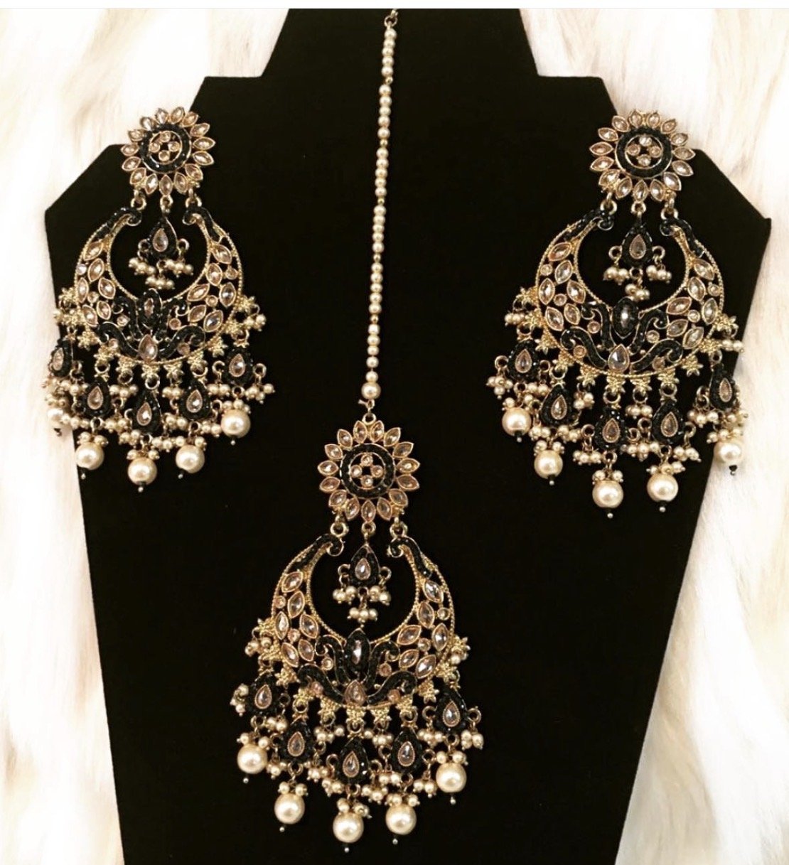 Earrings and Tikka set