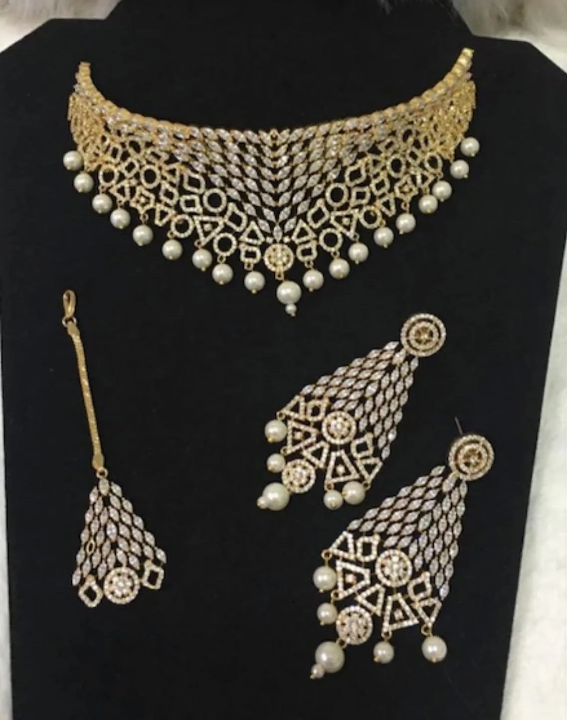 Premium quality AD set with gold finishing