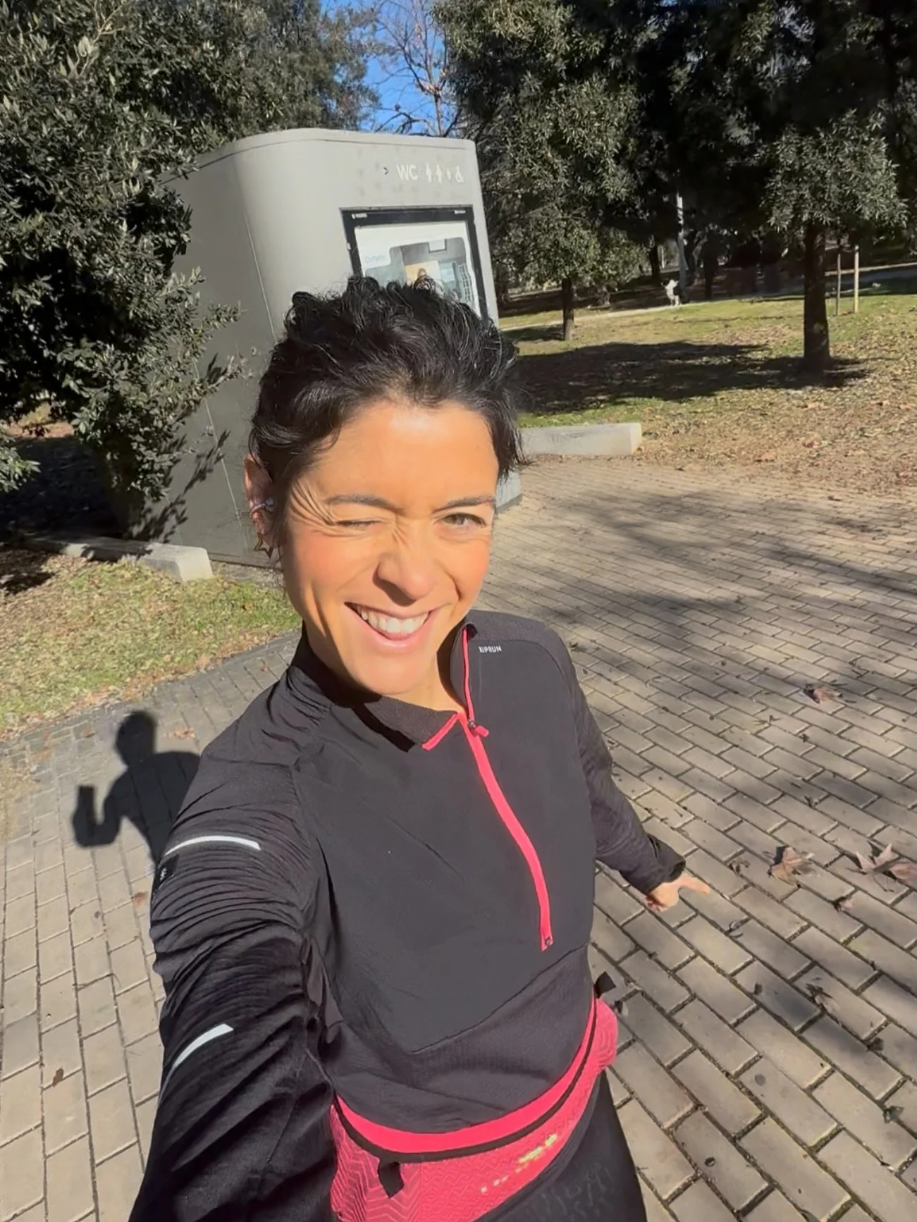 10 COSAS QUE ME HAN HECHO FELIZ ESTA SEMANA ☺️
-Tirada larga al sol. Un buen test de c&oacute;mo va la preparaci&oacute;n para mis objetivos del a&ntilde;o! 
-Prepararme una de mis comidas favoritas y disfrutarla como una enana: dorada con patatas 
-