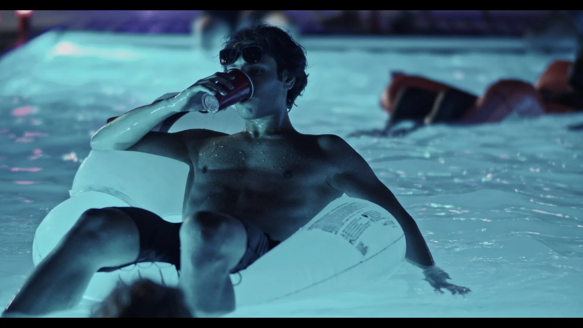 Timeline 1_04_31_16_13.jpg