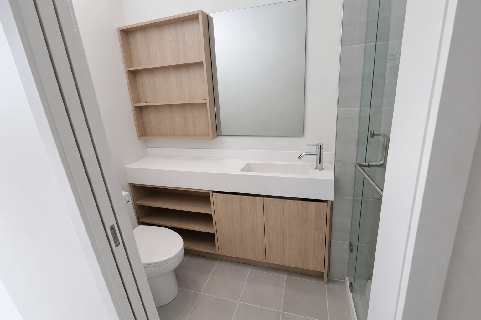 100 Bond St. Washroom.png