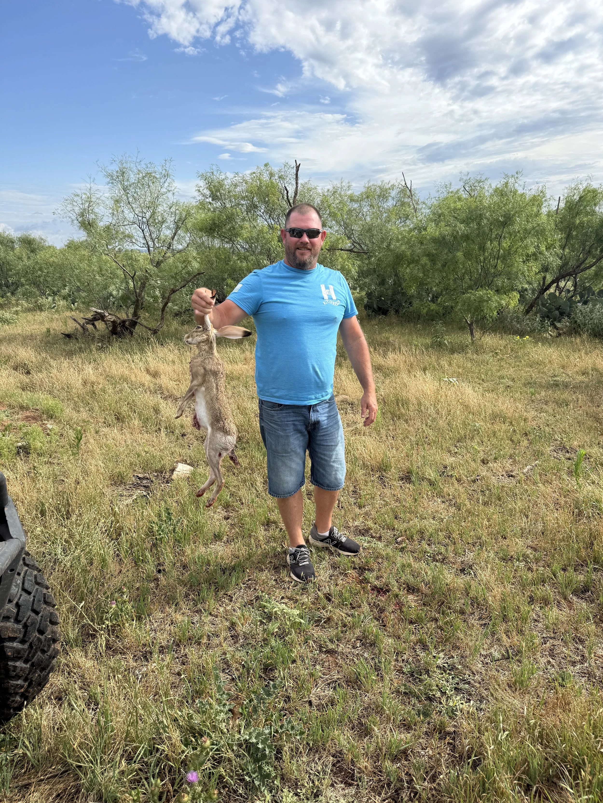 wat-outfitters-texas-hunts-jackrabbits.jpg