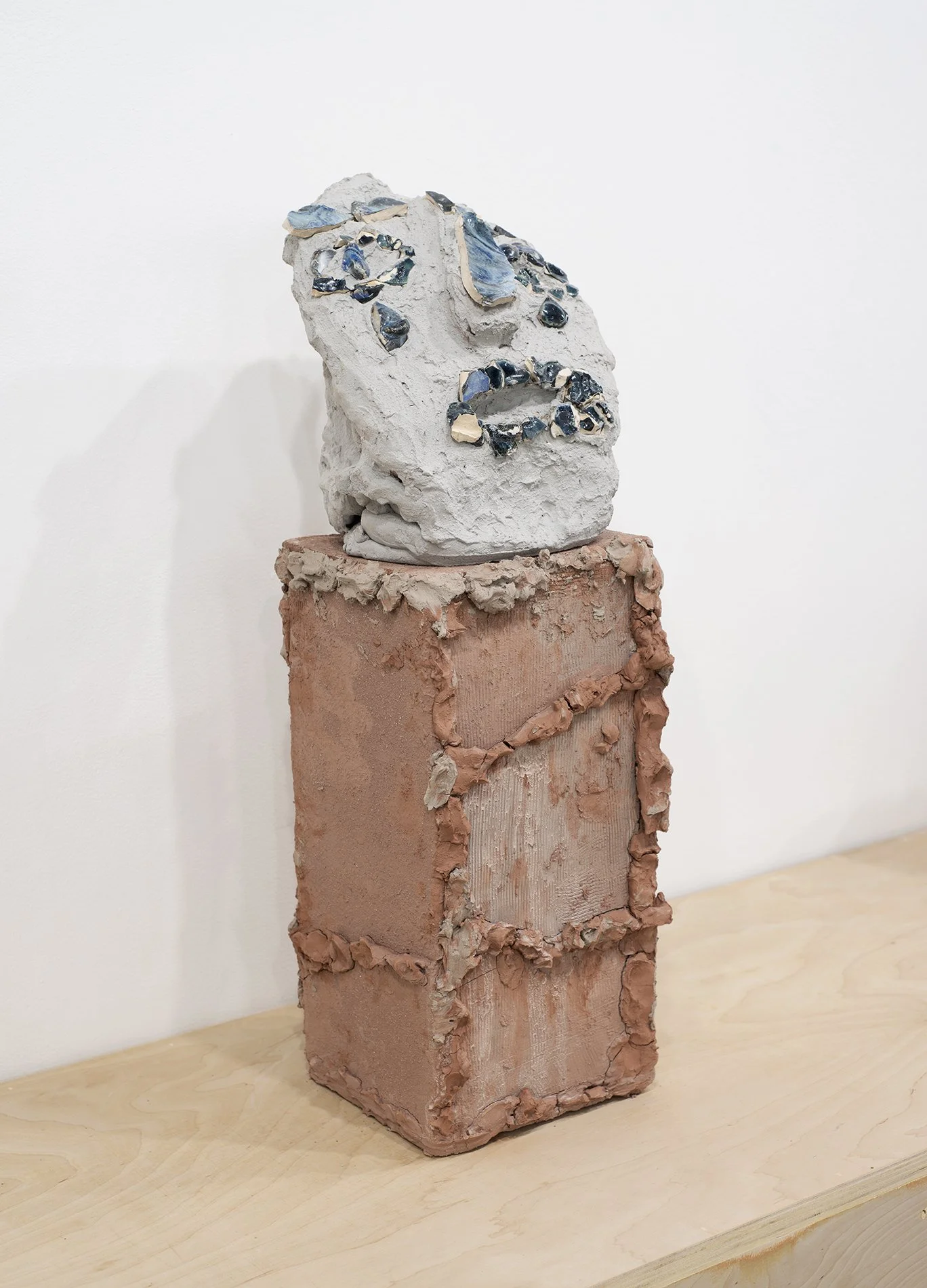 Crier (XXXIII), View ii, Fired and unfired clay, glaze, 22” X 7” X 6.5”, 2022 

Photo Credit: Joe DeNardo
