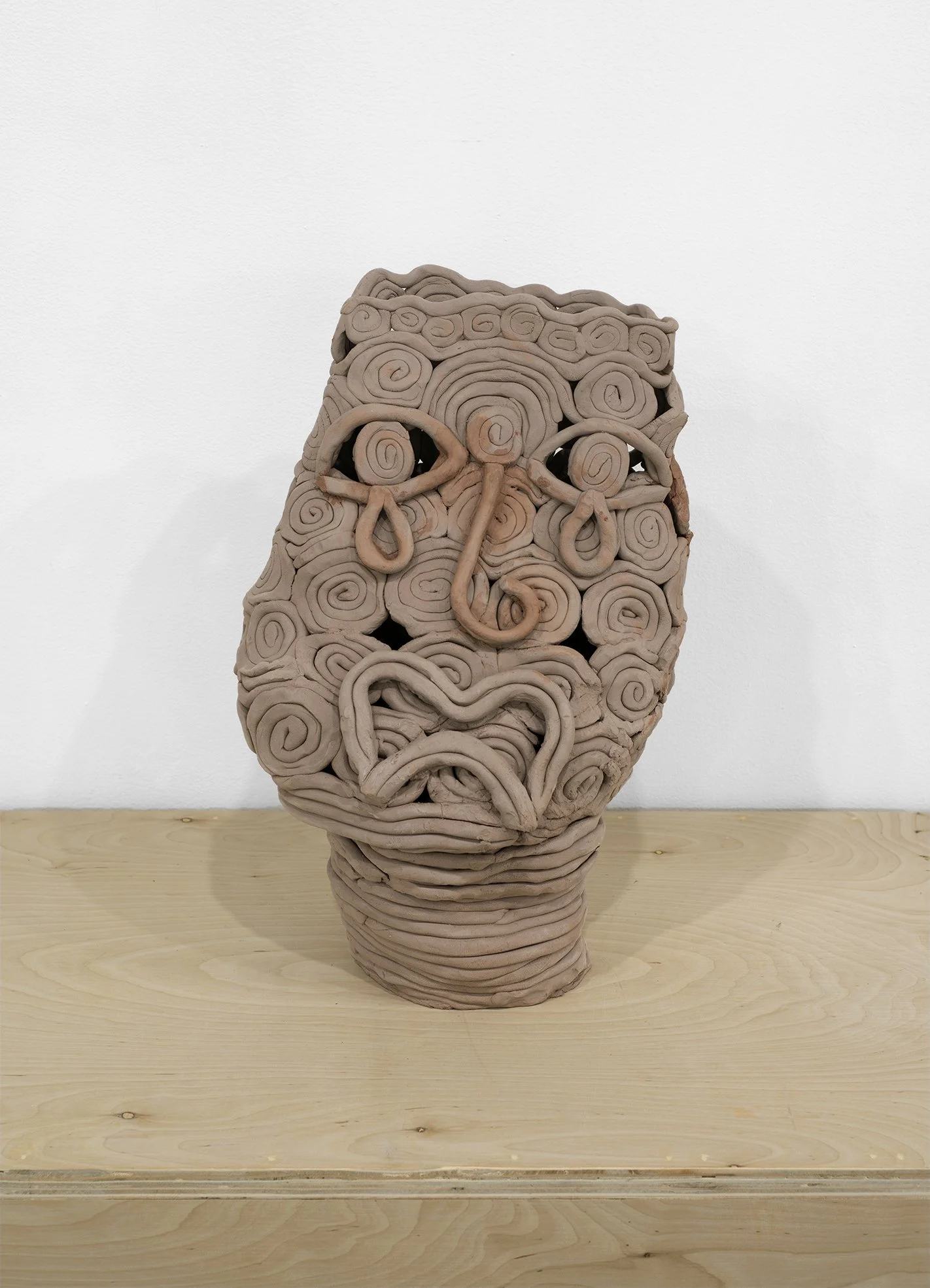 Crier (XXI), Unfired clay, 15” X 10” X 7”, 2022 

Photo Credit: Joe DeNardo