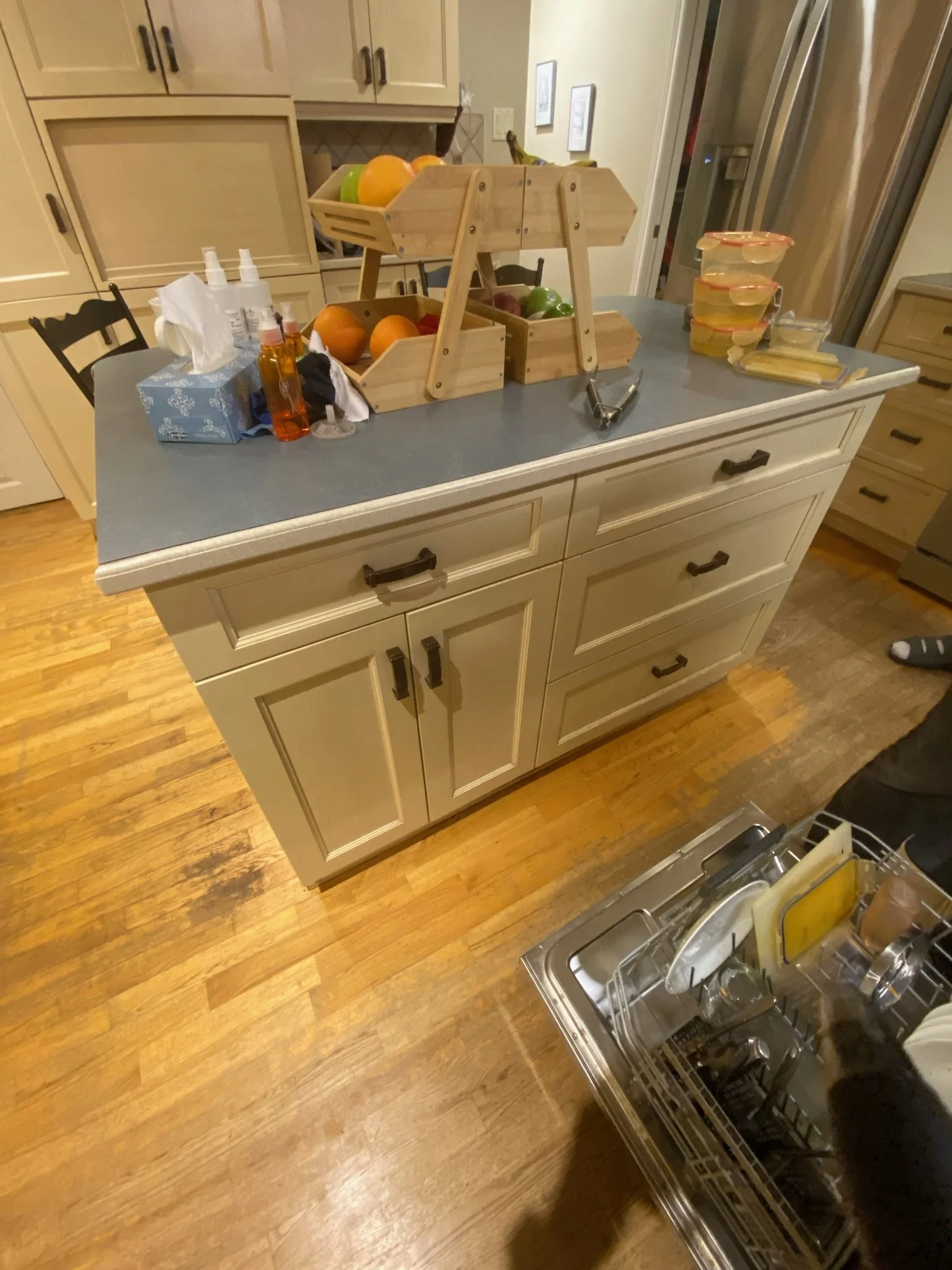 Nov Kitchen Before 5.jpg