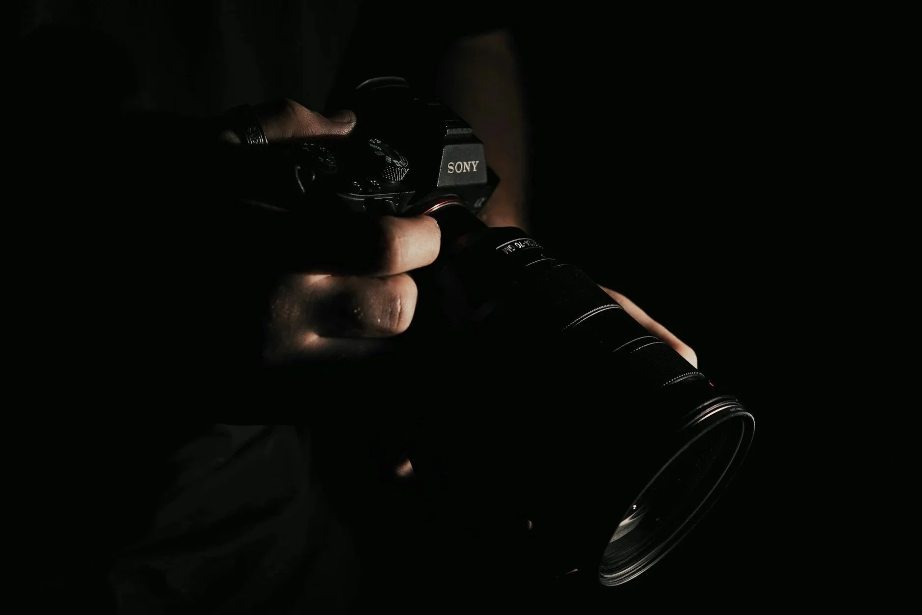 Création visuelle et direction artistique Maison Luma, photo et vidéo haut de gamme sur la Côte d’Azur, entre Monaco, Nice, Cannes, Antibes et Saint-Tropez.