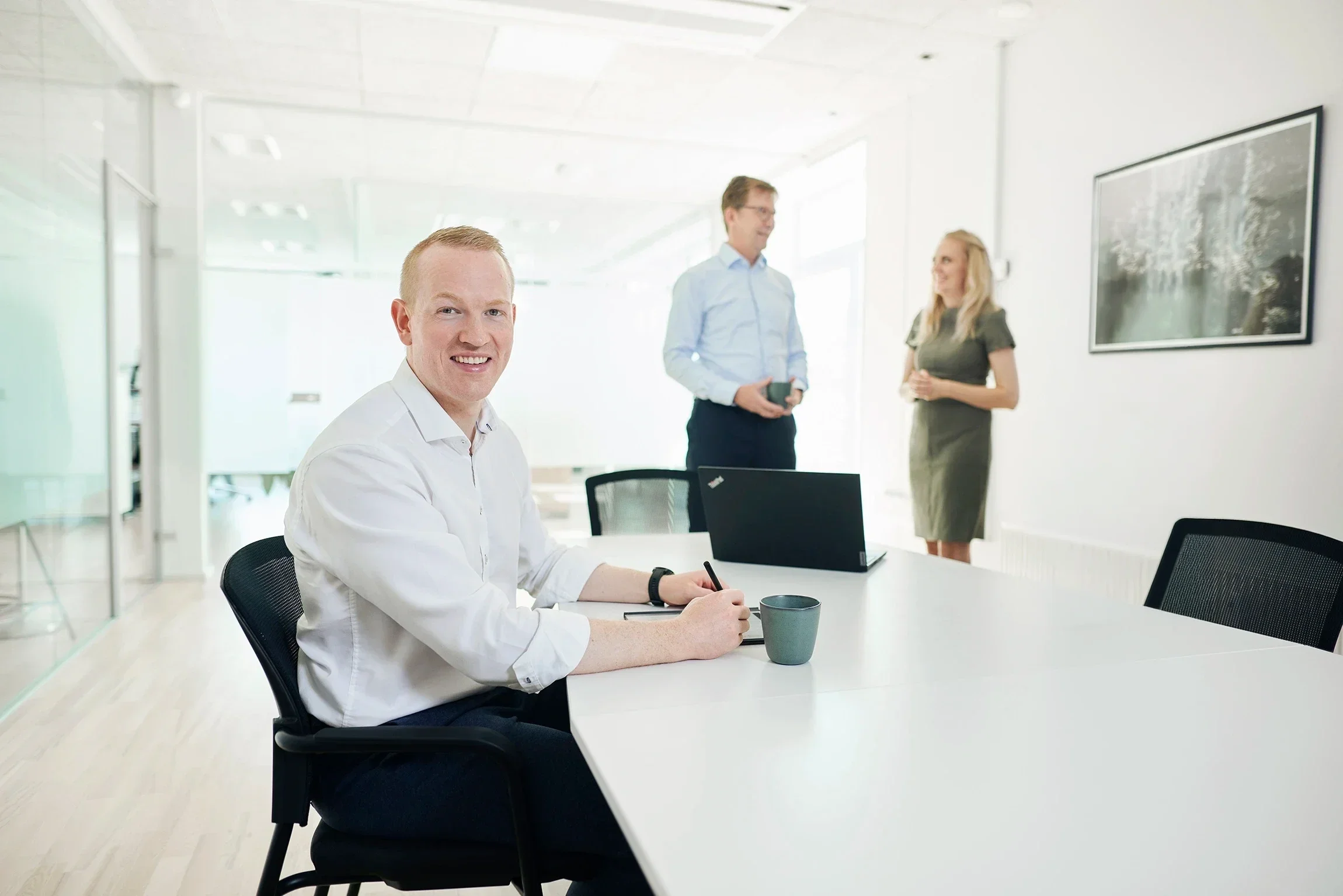 attent_stemning_5037-v2.webp
