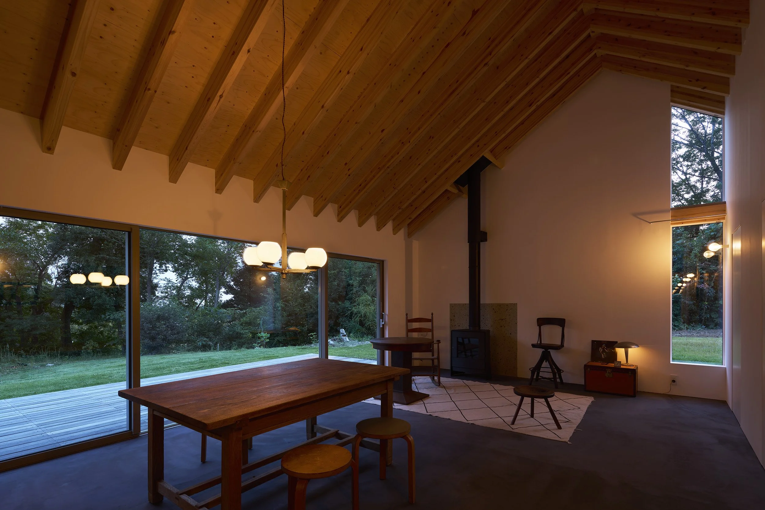 hilltop house050.jpg