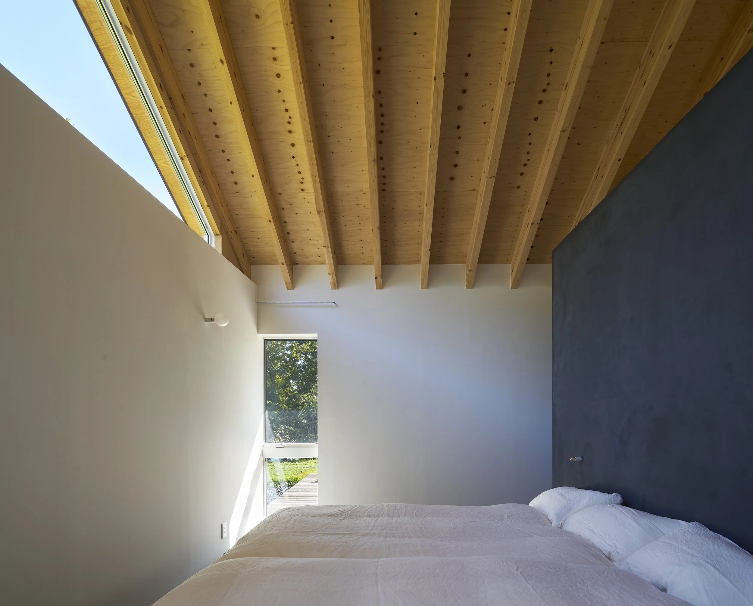 hilltop house013.jpg