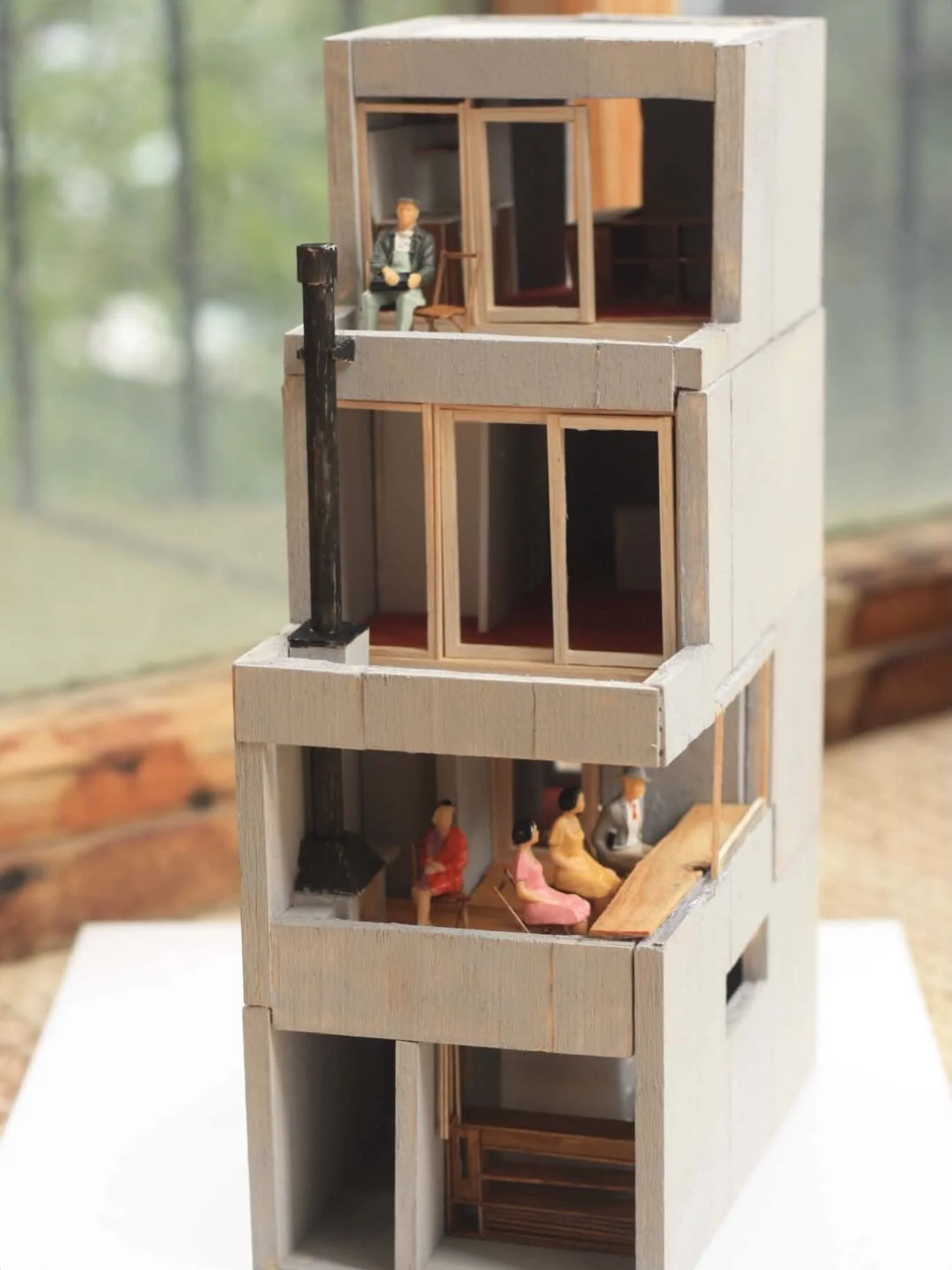 施主様のワクワク the client&lsquo;s enthusiasm 

建築を学んだ施主様によるワクワクした気持ちが伝わってくる模型写真が送られてくるとこちらも嬉しくなります。引き渡しまで後少し！

It&rsquo;s so exciting to receive model photos that truly capture the enthusiasm of a client who has studied architecture. Just a little longer u