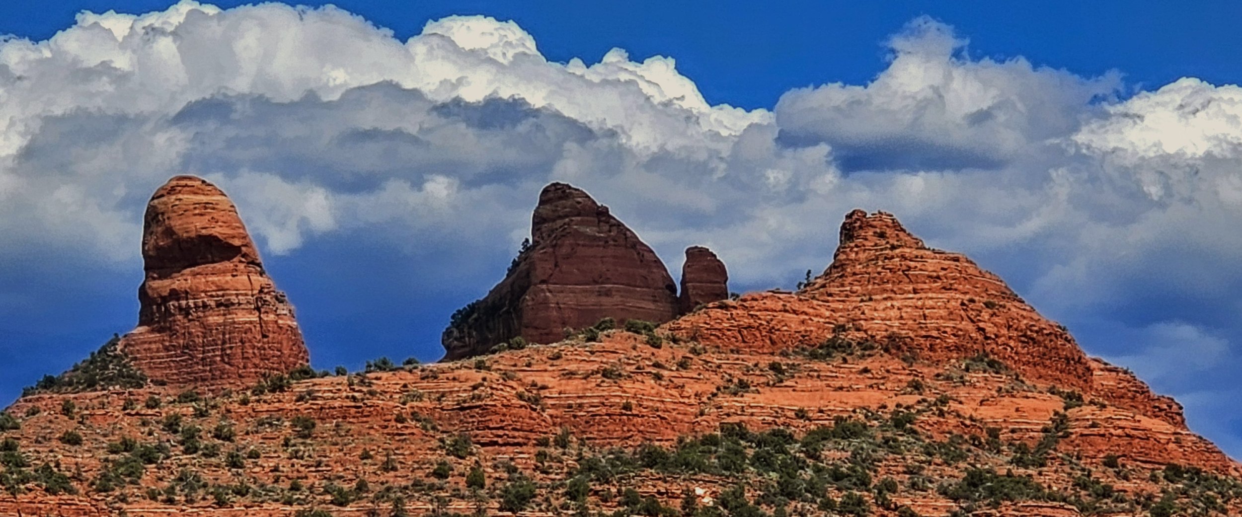 Sedona-Above Oak Creek Canyon Bridge