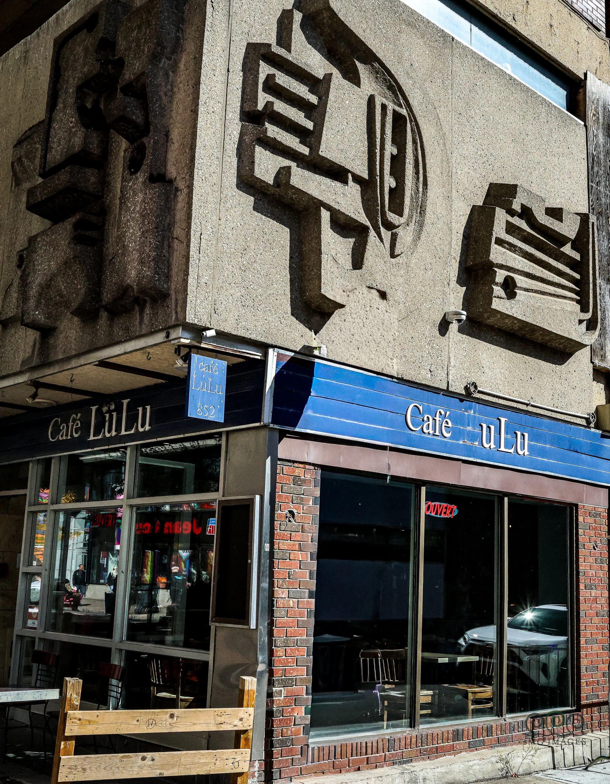 Montreal-Old Town Eats Near U