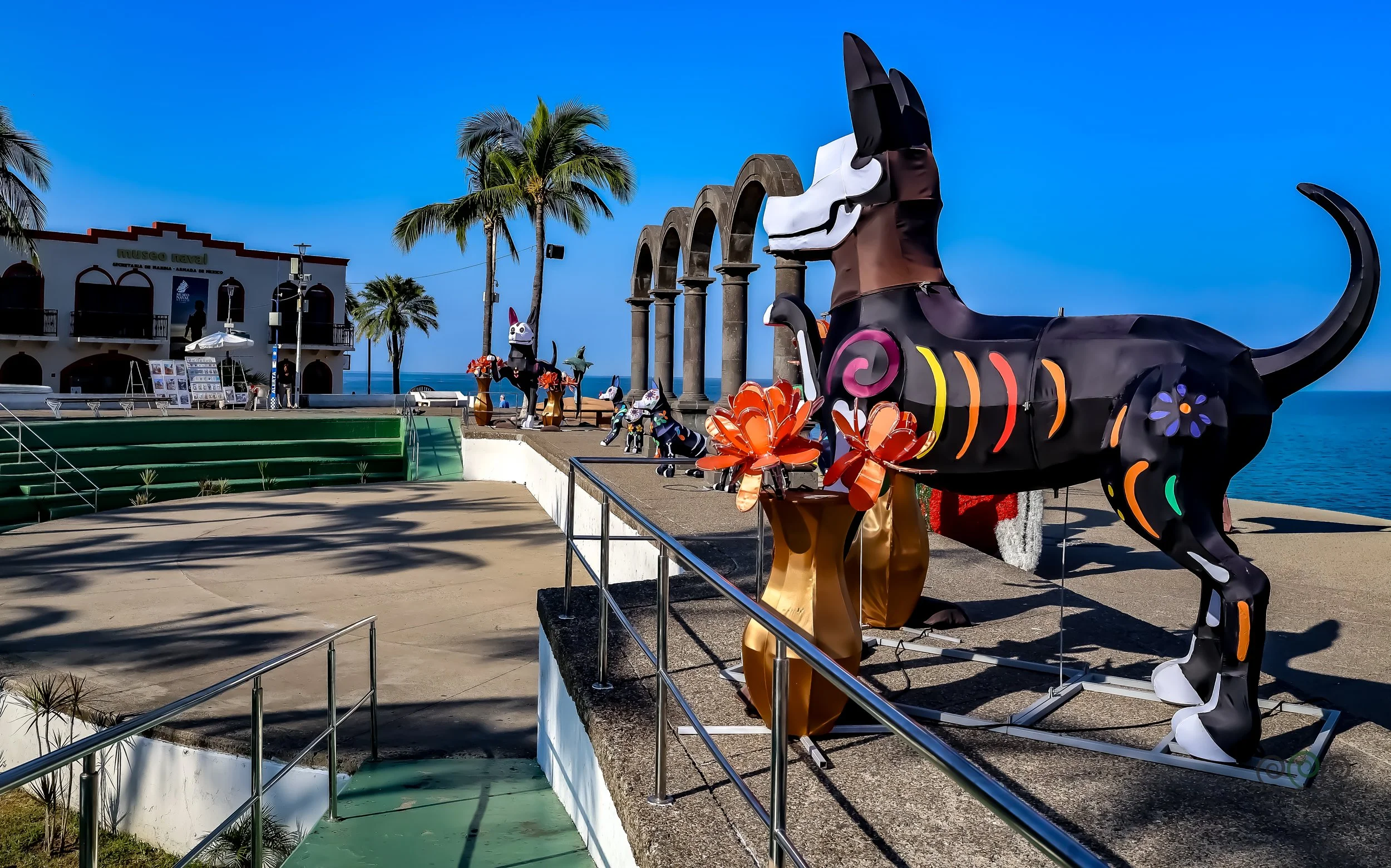 Puerto Vallarta-Los Arcos