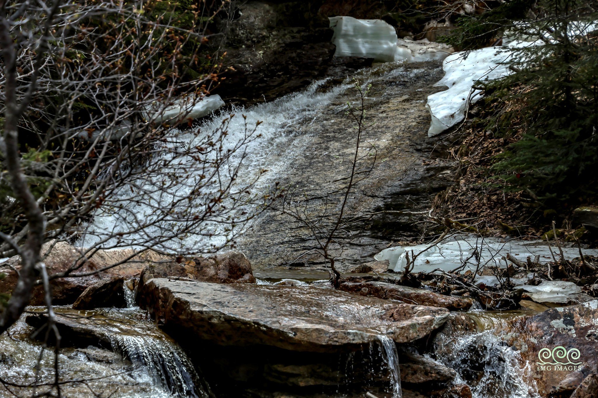 WMRR-Tunnel Mnt Falls from Train