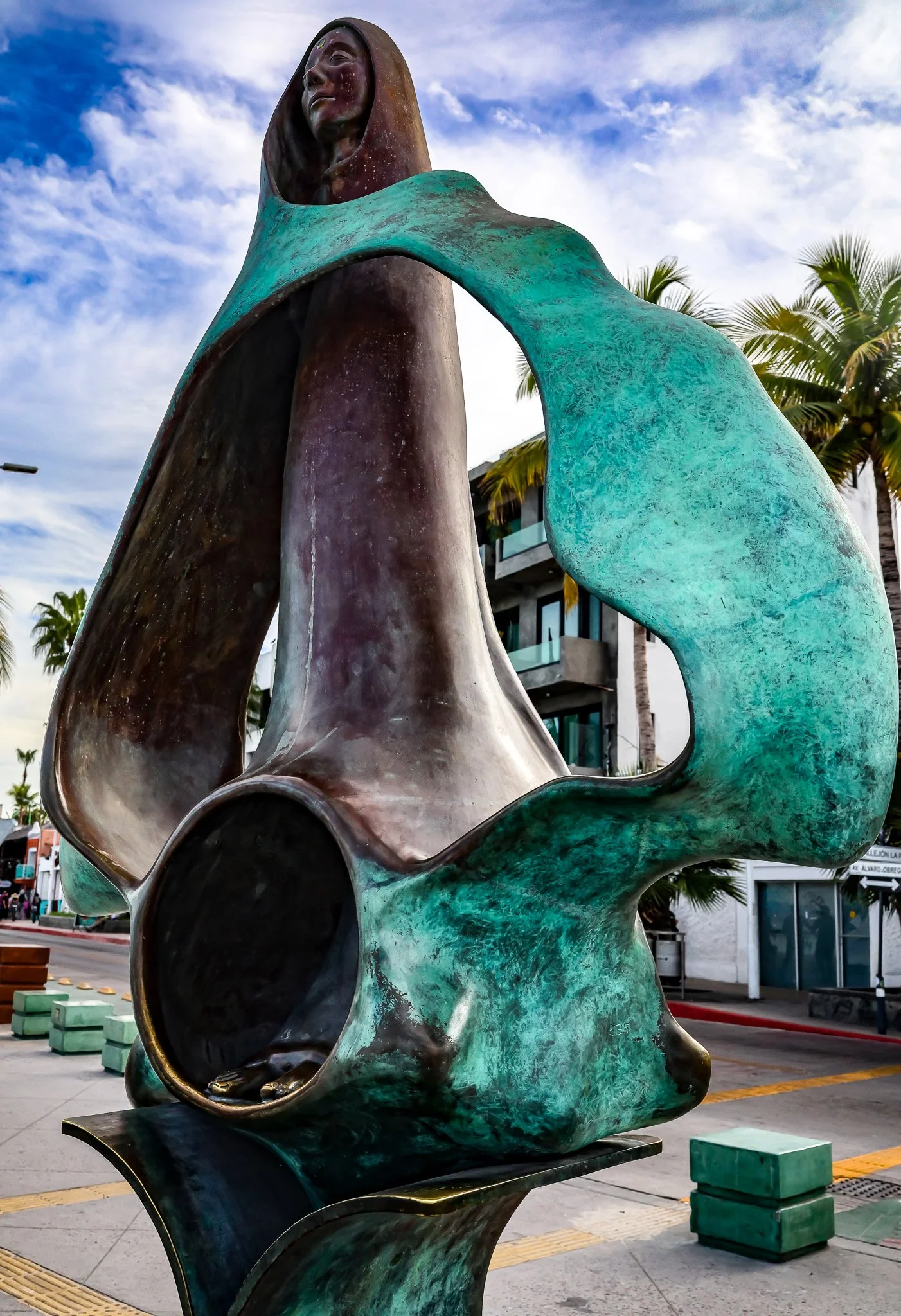 La Reina de los Mares Beachside