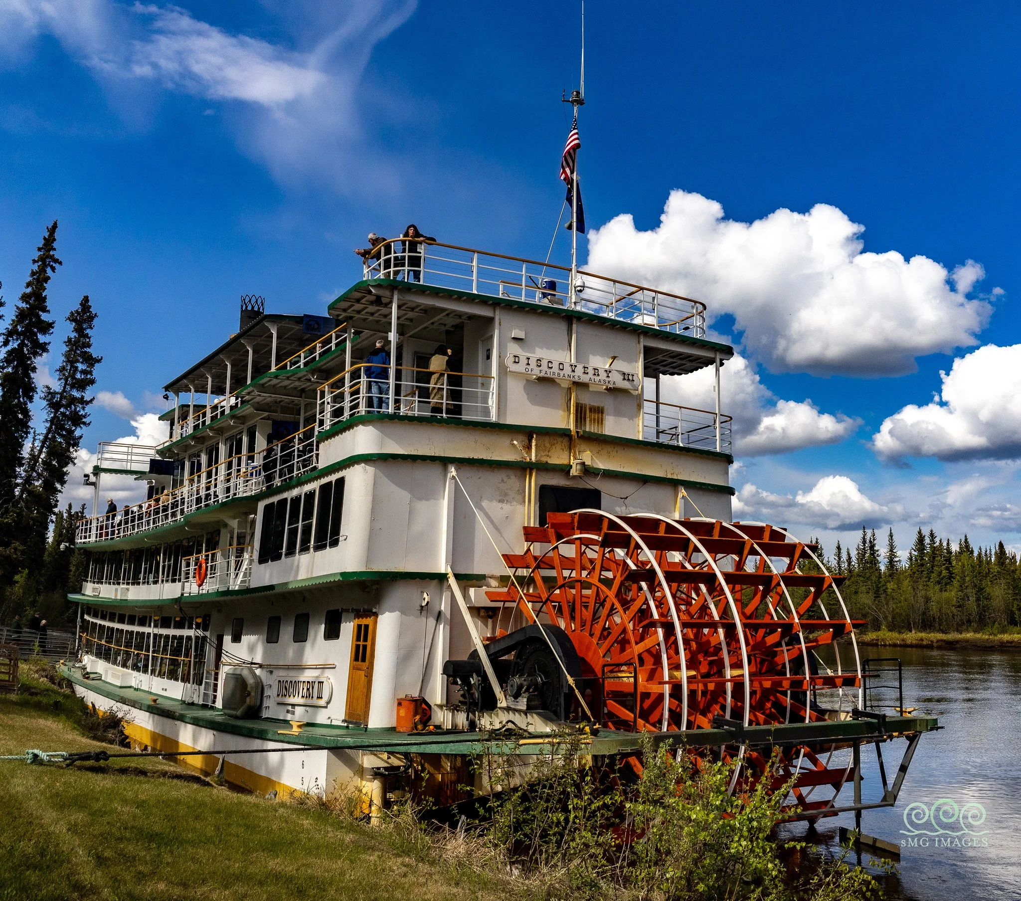 RB Discover Docked at Village