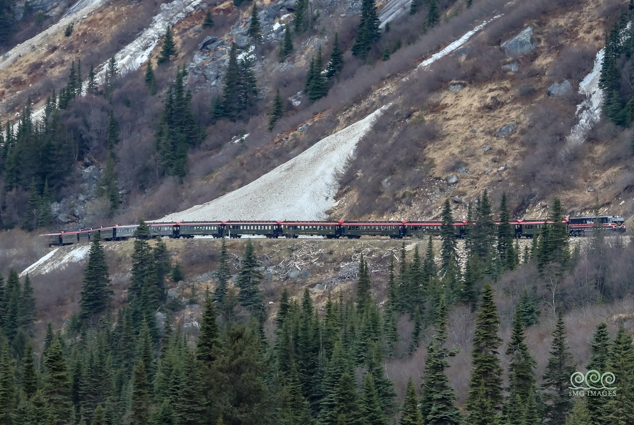 WPBB-Long Route Train Ascending White Mnt Pass