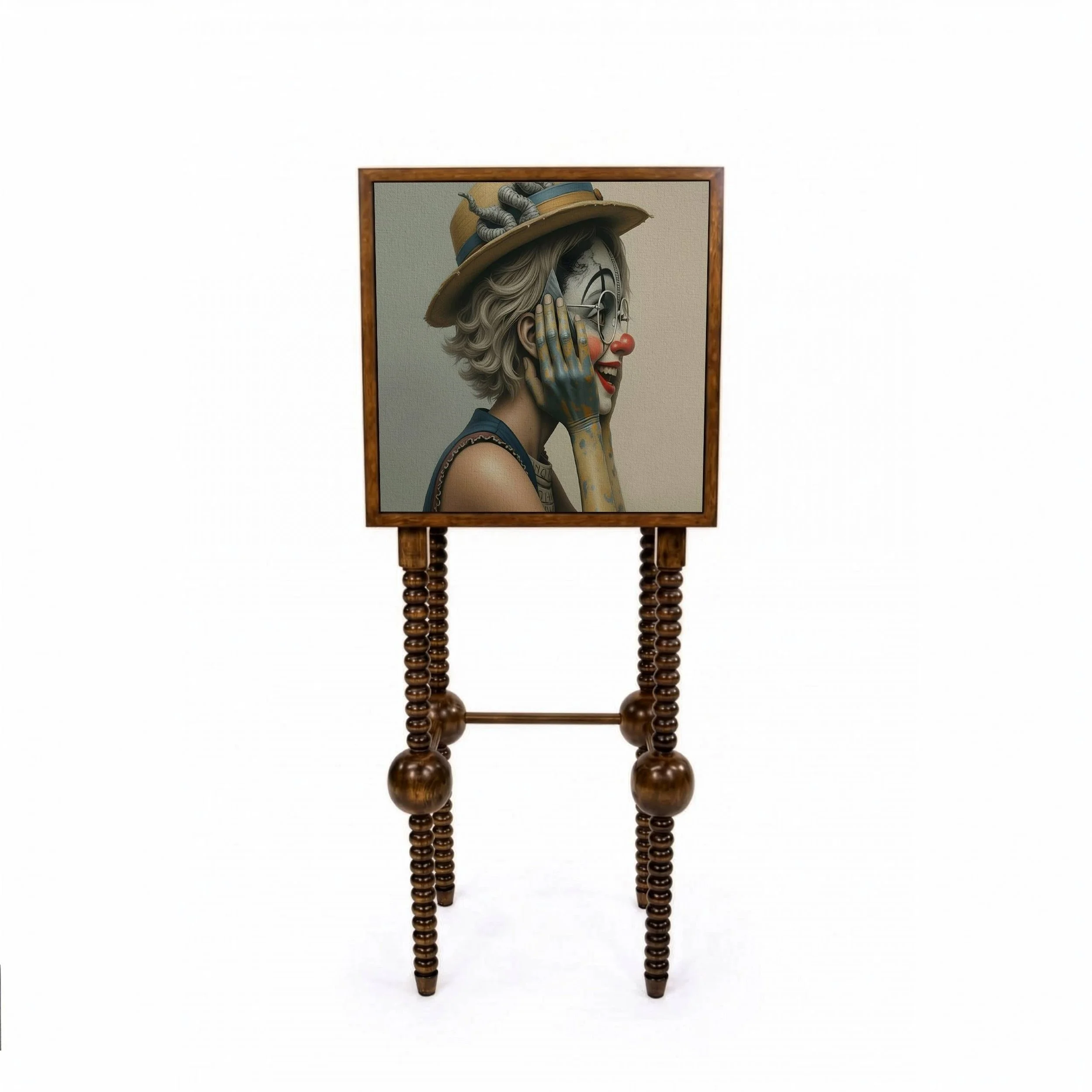 Lola's Wednesday - ACCENT CABINET