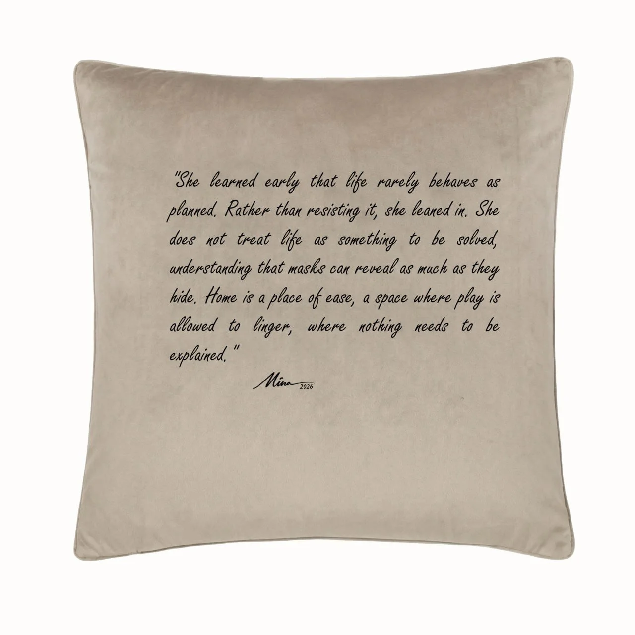 penhun-lola-homedecore-cushion-large-handcraft-art-backcushion-02-1.jpg